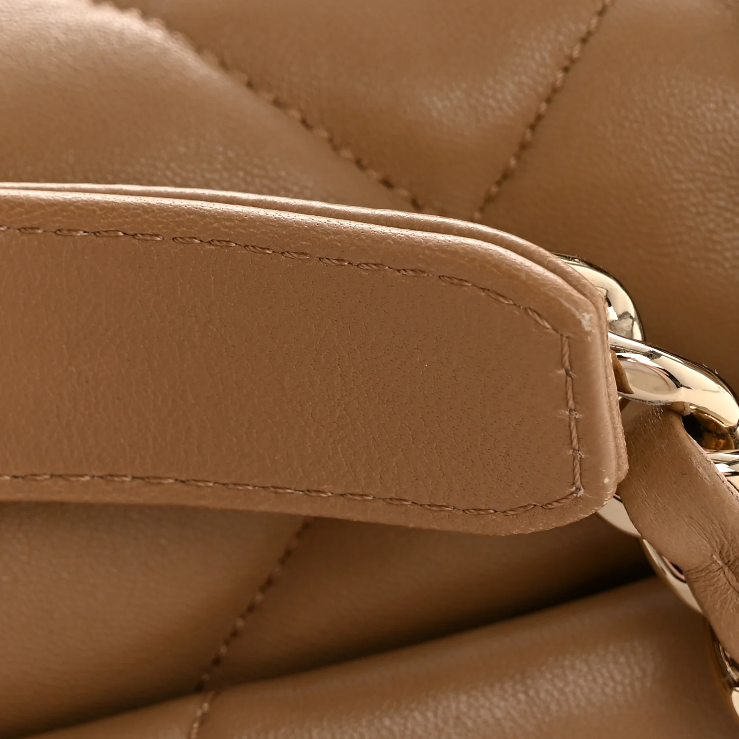 Lambskin Quilted Medium Chanel 19 Flap Beige - Image 12