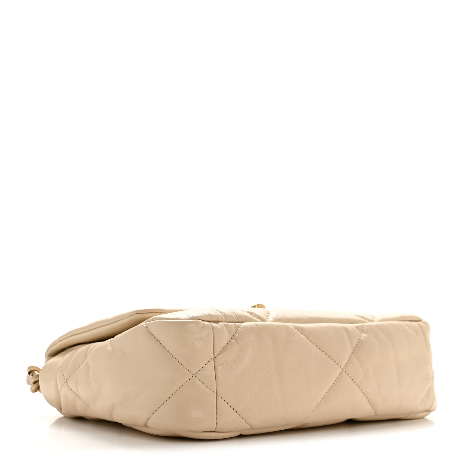 Lambskin Quilted Medium Chanel 19 Flap Beige - Image 4