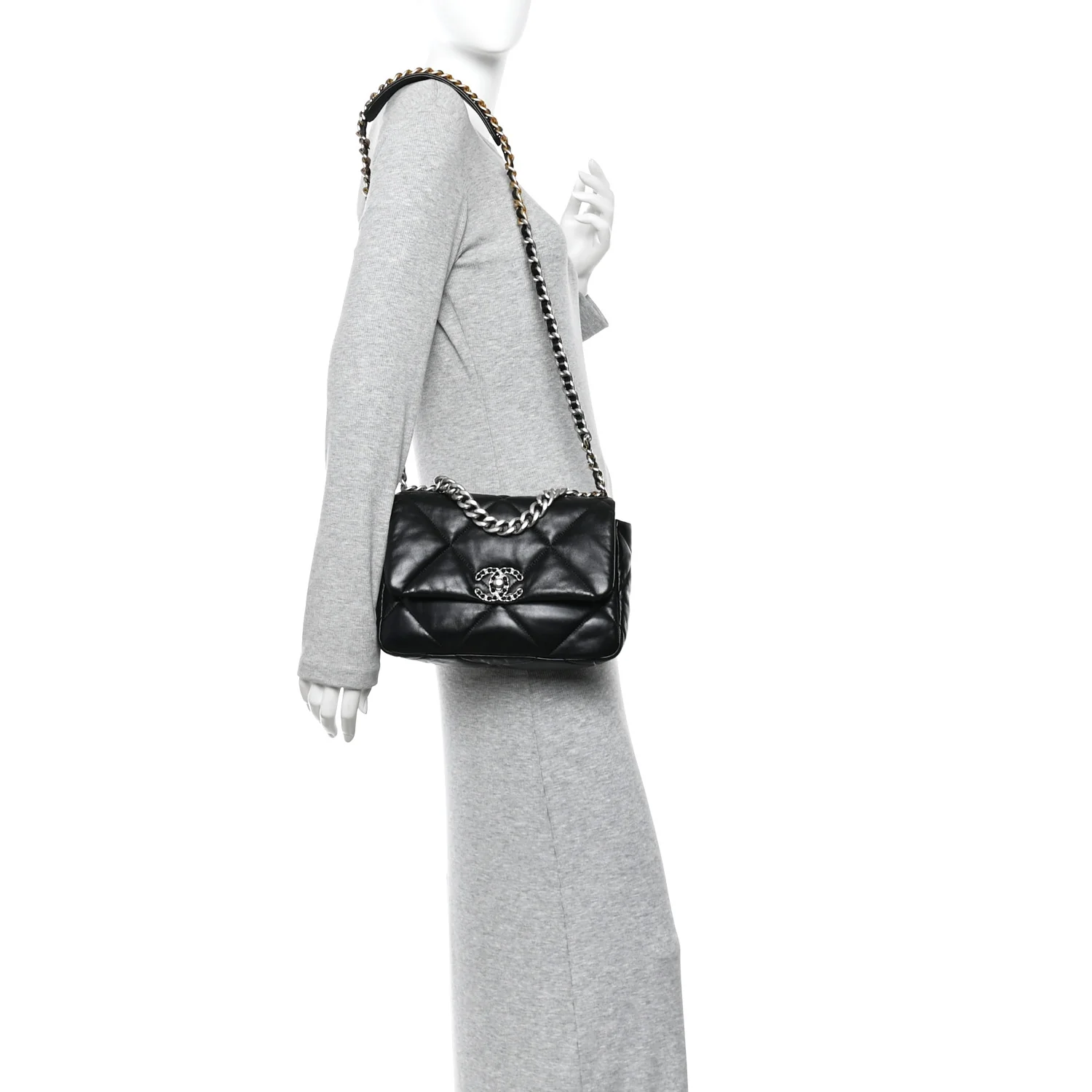Lambskin Quilted Medium Chanel 19 Flap Black - Image 2