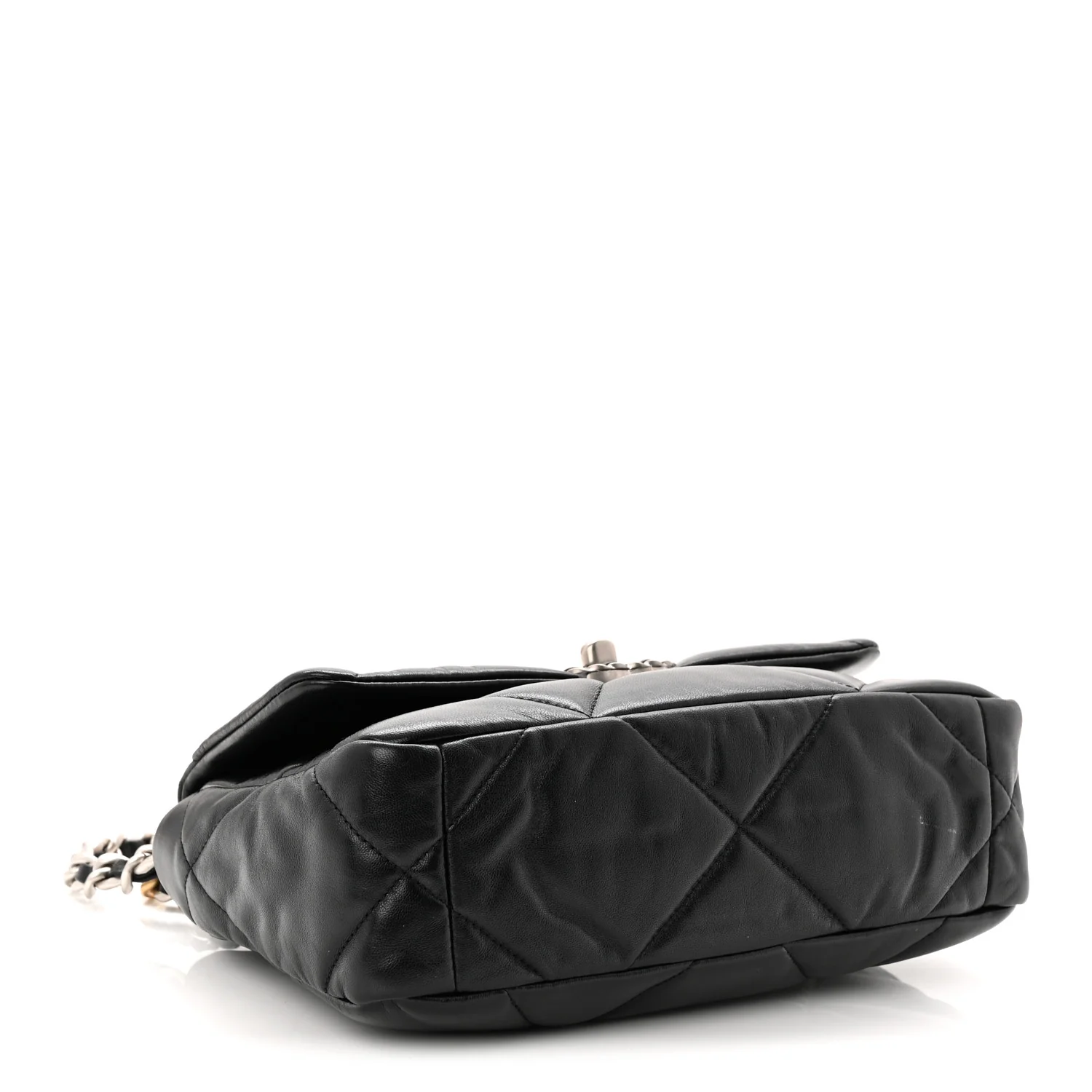 Lambskin Quilted Medium Chanel 19 Flap Black - Image 4