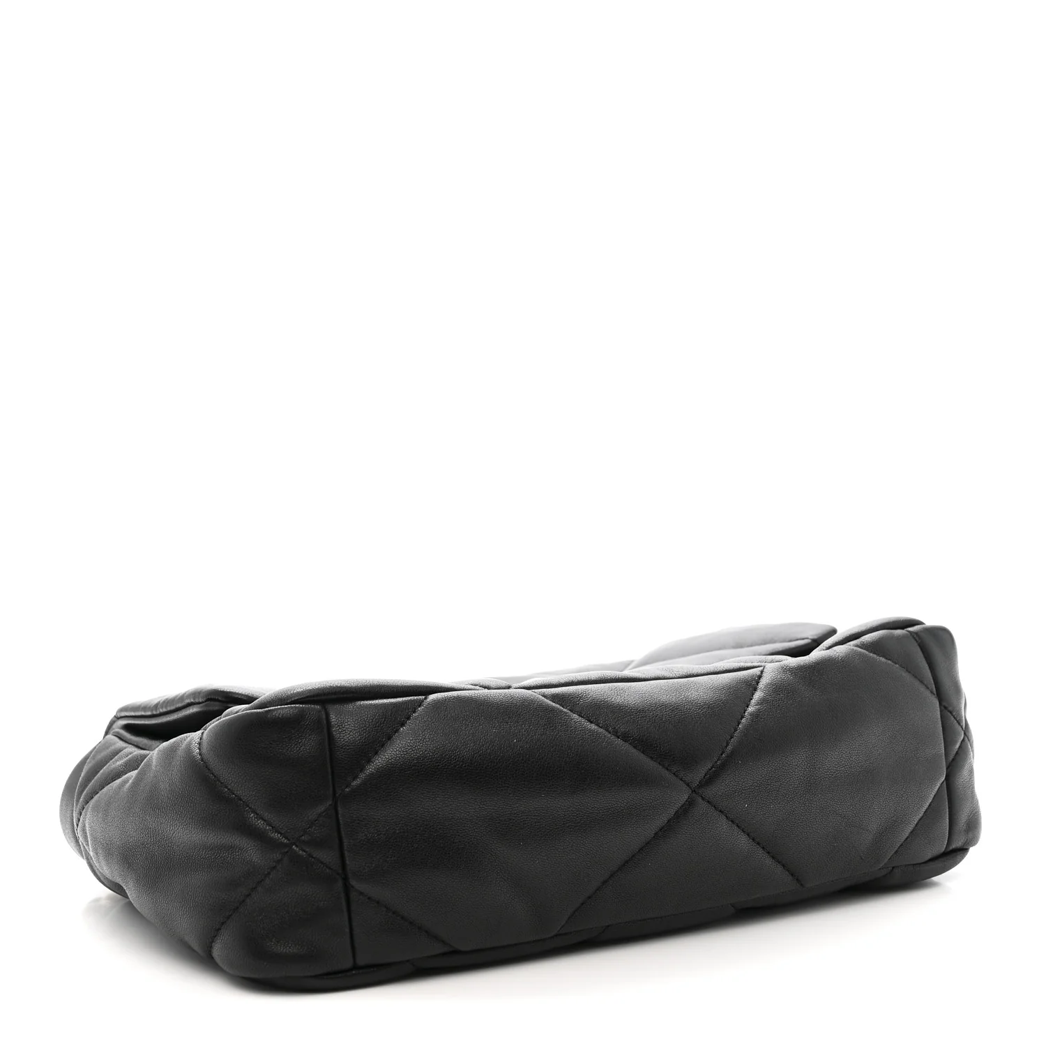Lambskin Quilted Medium Chanel 19 Flap Black - Image 4