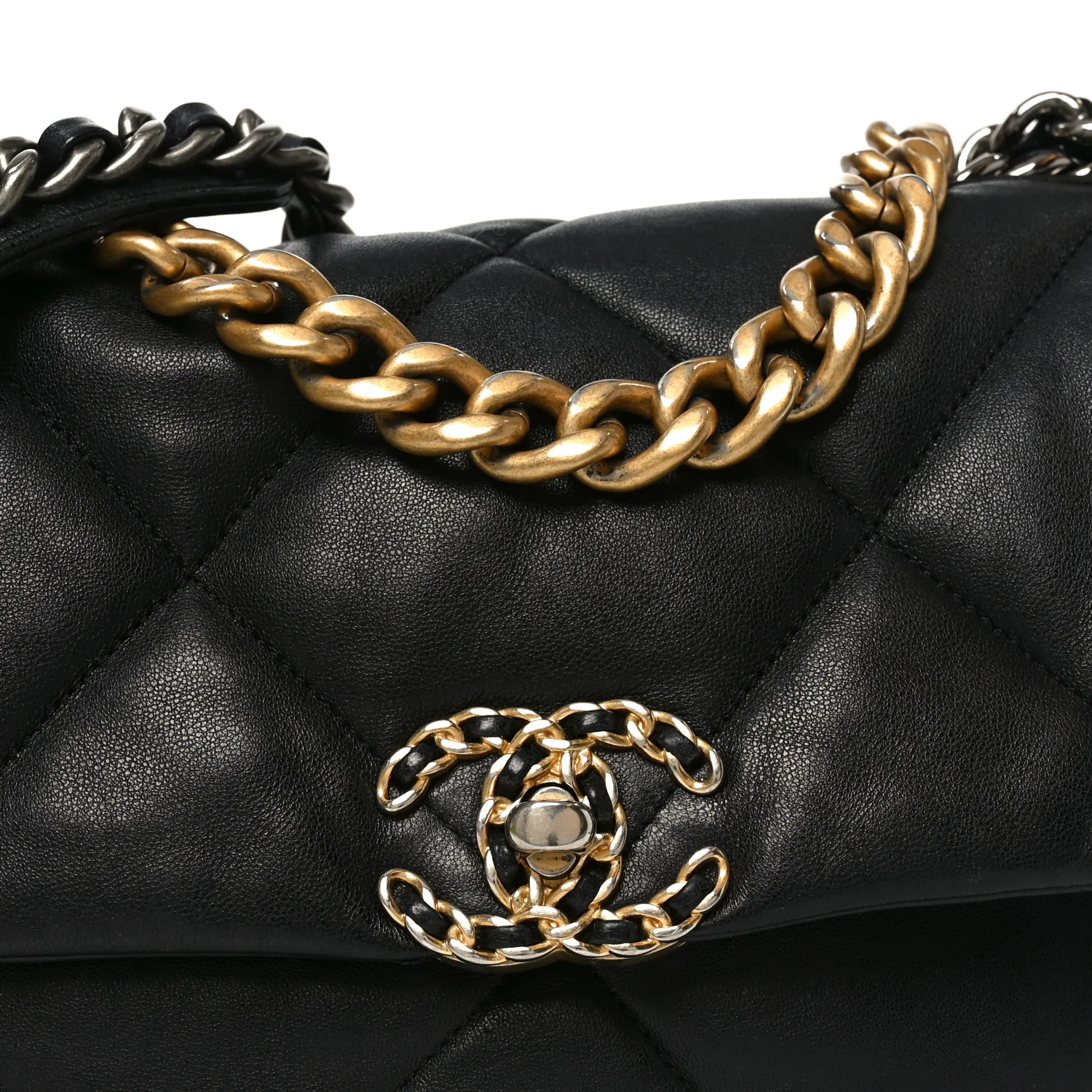 Lambskin Quilted Medium Chanel 19 Flap Black - Image 8