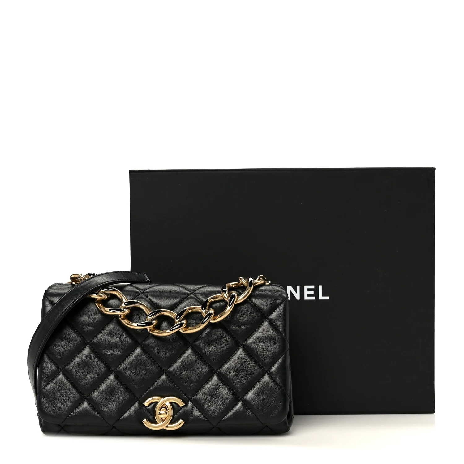 Lambskin Quilted Medium Color Match Flap Black - Image 13