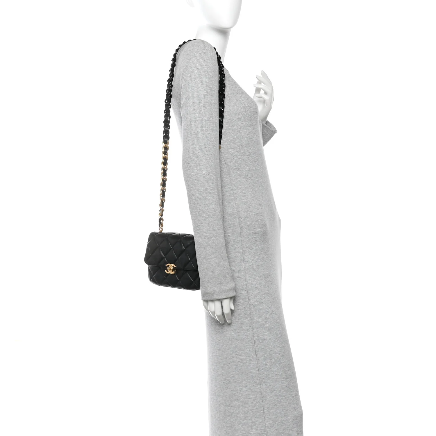 Lambskin Quilted Mini Lacquered Chain Flap Black - Image 2