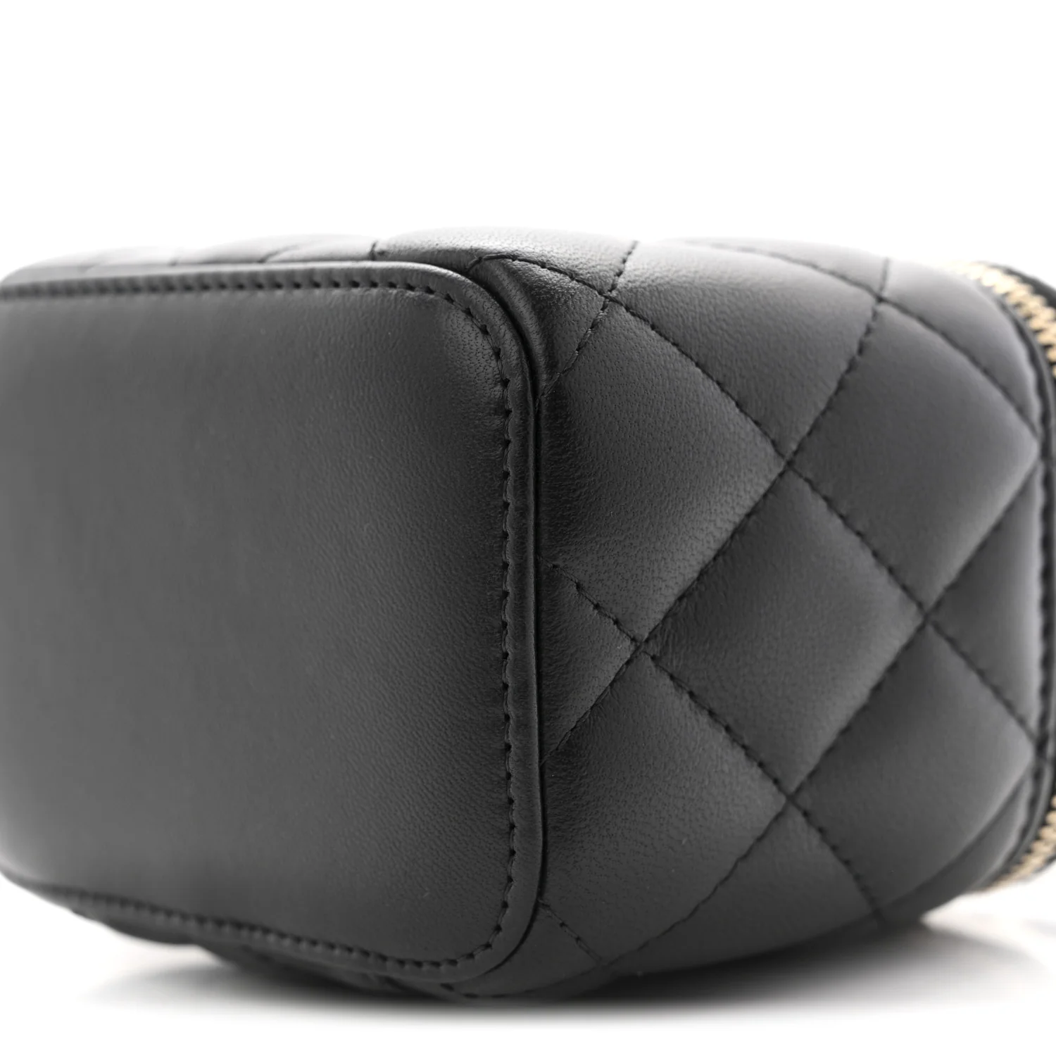 Lambskin Quilted Mini Pearl Crush Vanity Case With Chain Black - Image 10