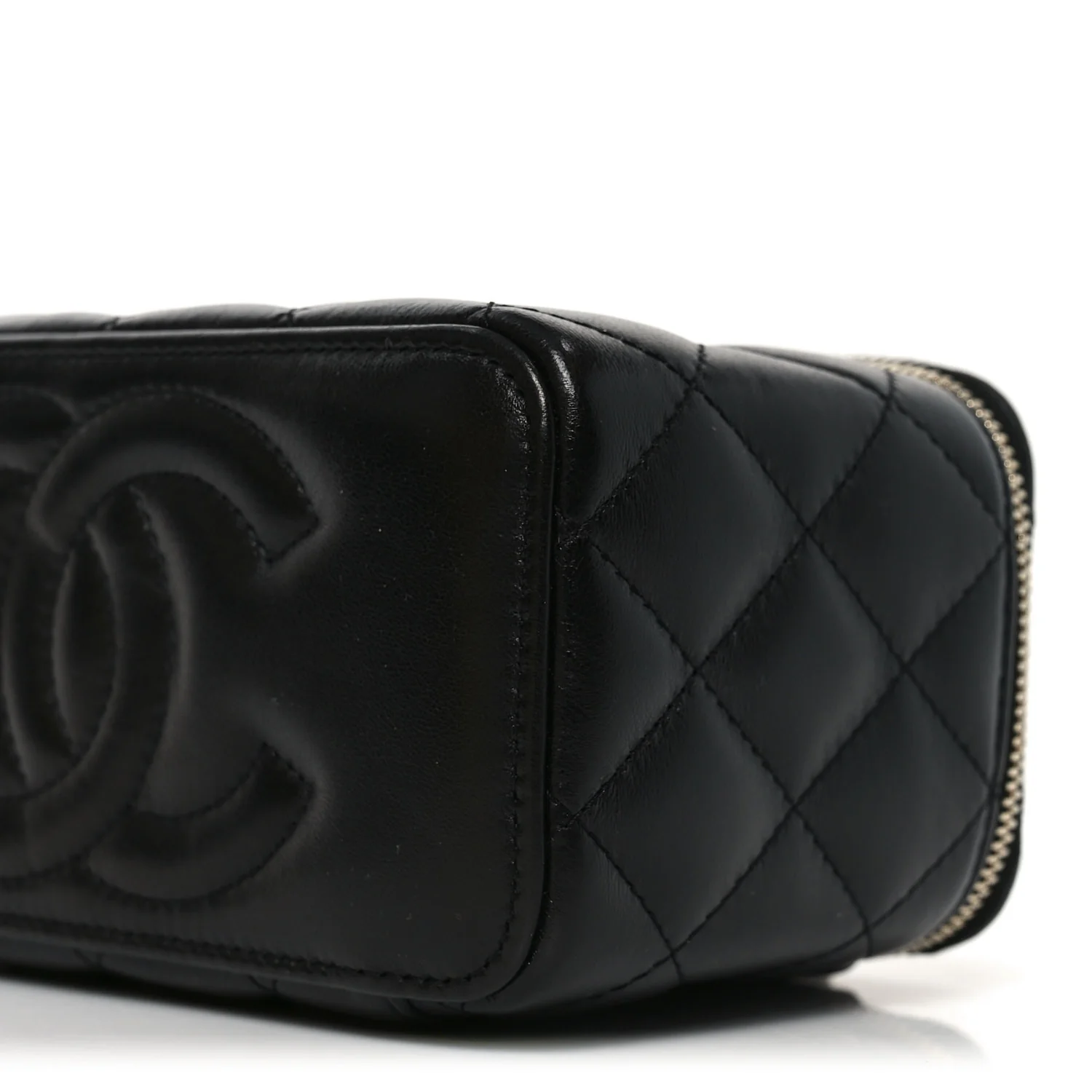 Lambskin Quilted Pearl Crush Small Vanity Case With Chain Black - Image 9