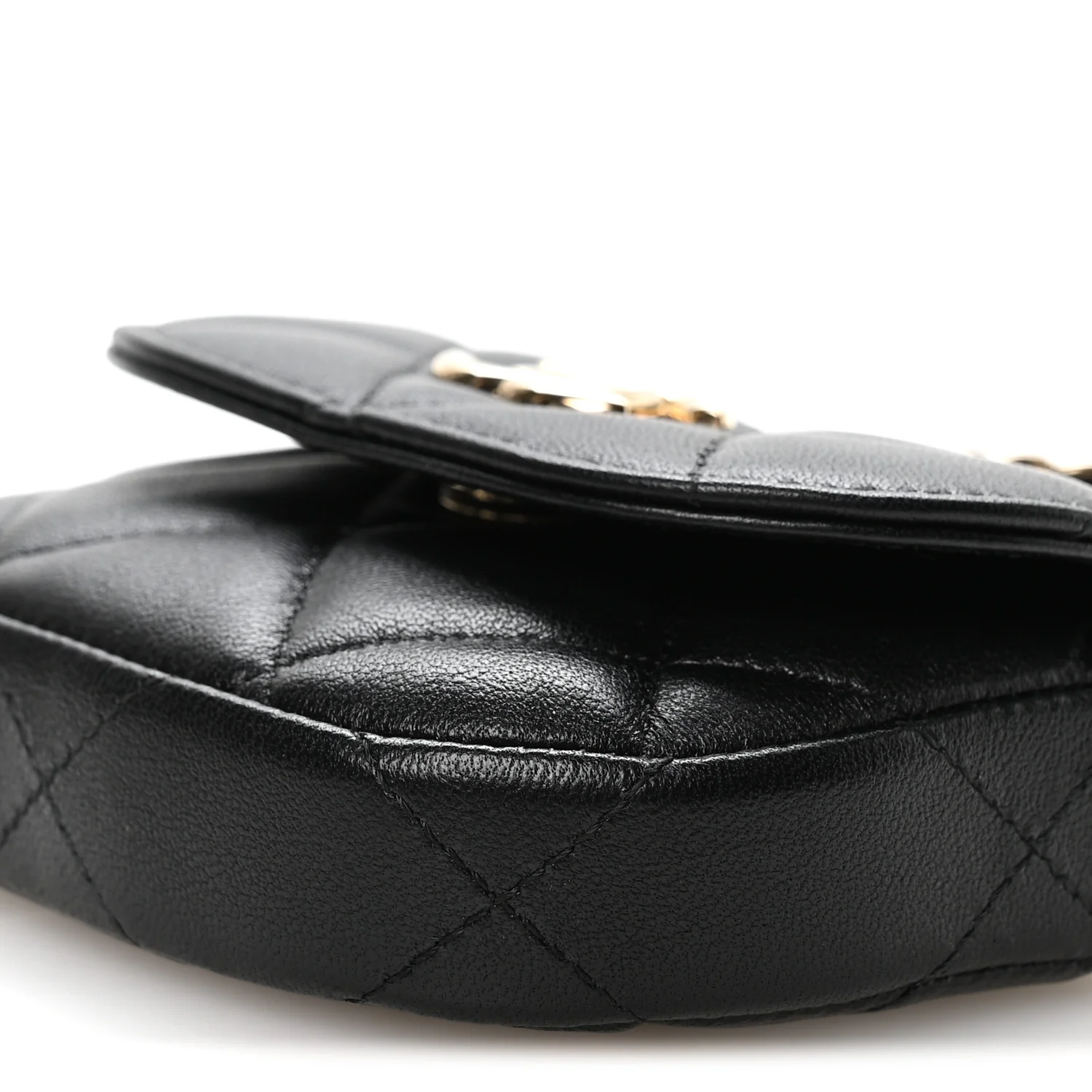 Lambskin Quilted Pearl Top Handle Clutch With Chain Black - Image 11