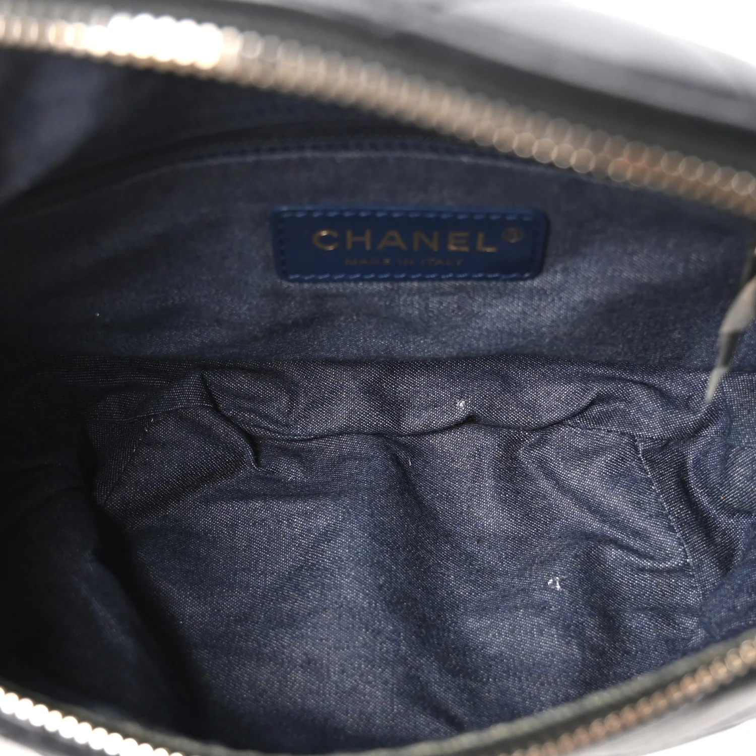 Lambskin Quilted Resin Bi-Color Waist Bag Fanny Pack Black - Image 4