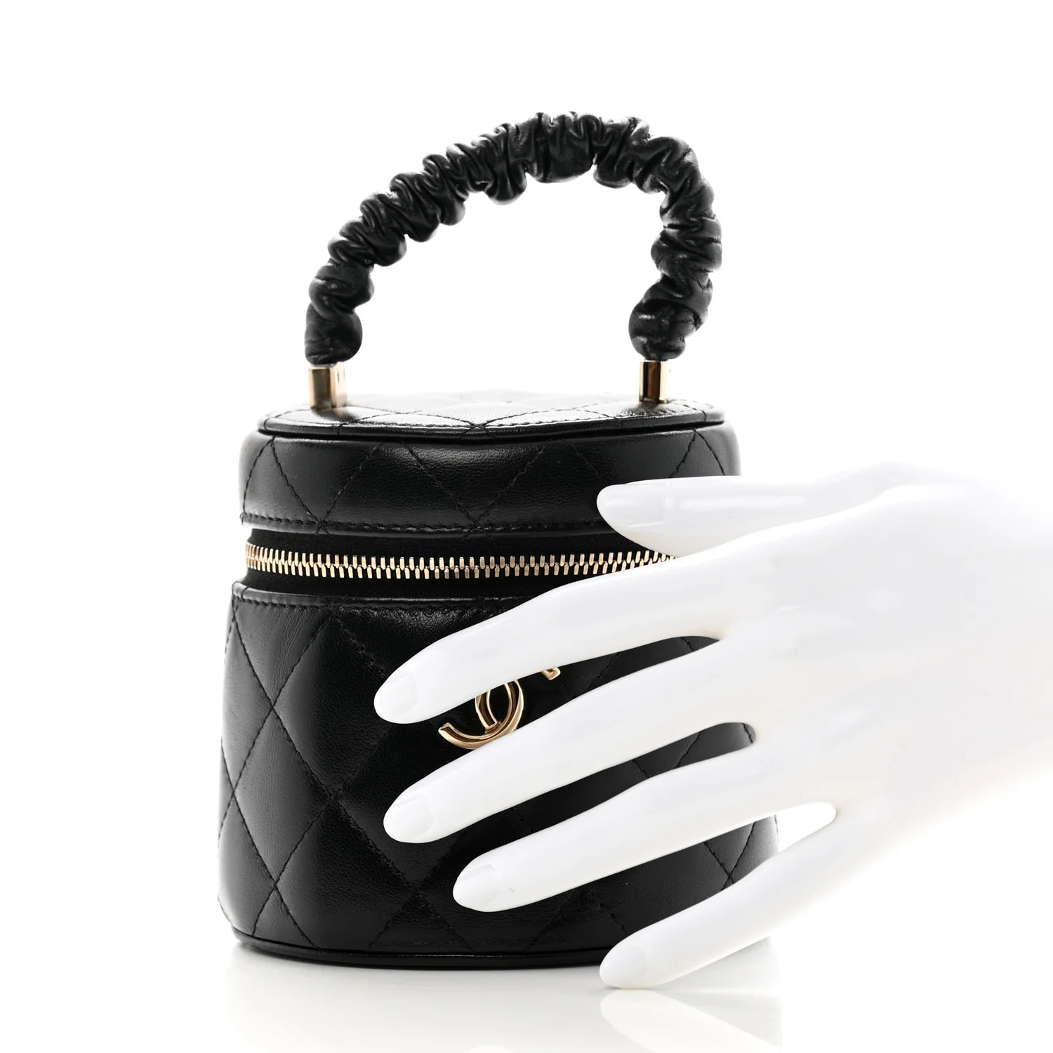 Lambskin Quilted Ruched Handle Vanity Case Black - Image 2