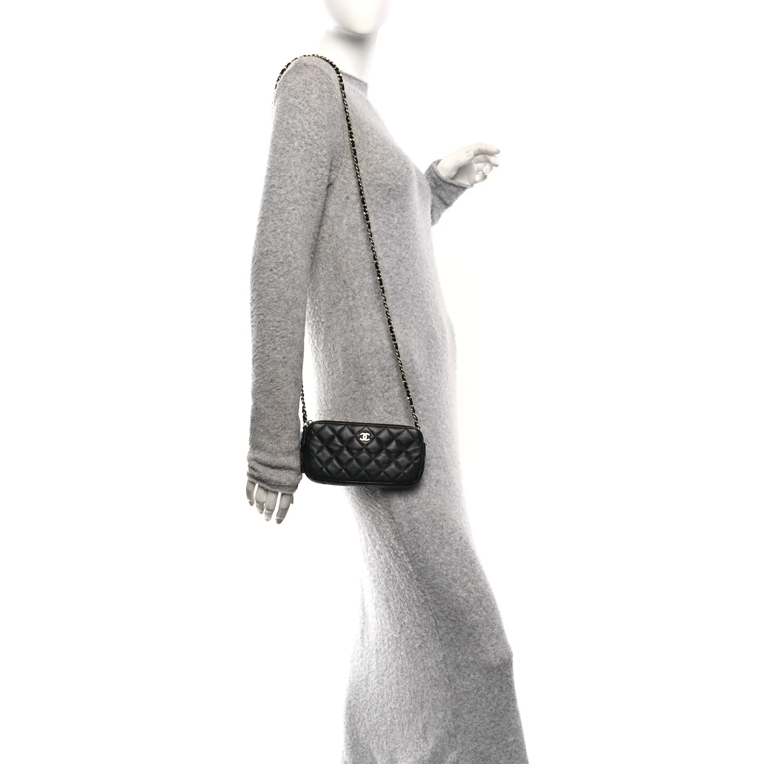 Lambskin Quilted Small Clutch With Chain Black - Image 2