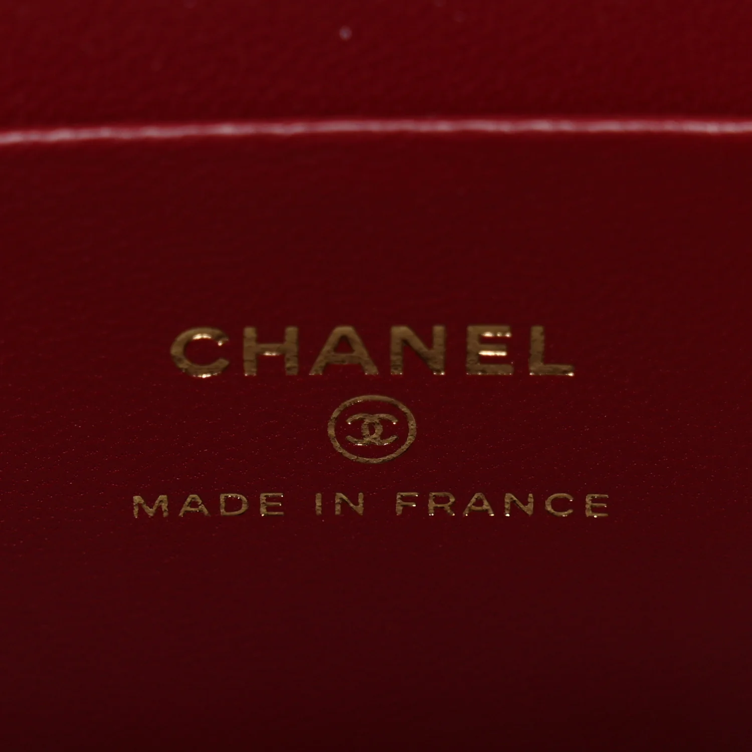 Lambskin Quilted Small Top Handle Vanity Case With Chain Burgundy - Image 6