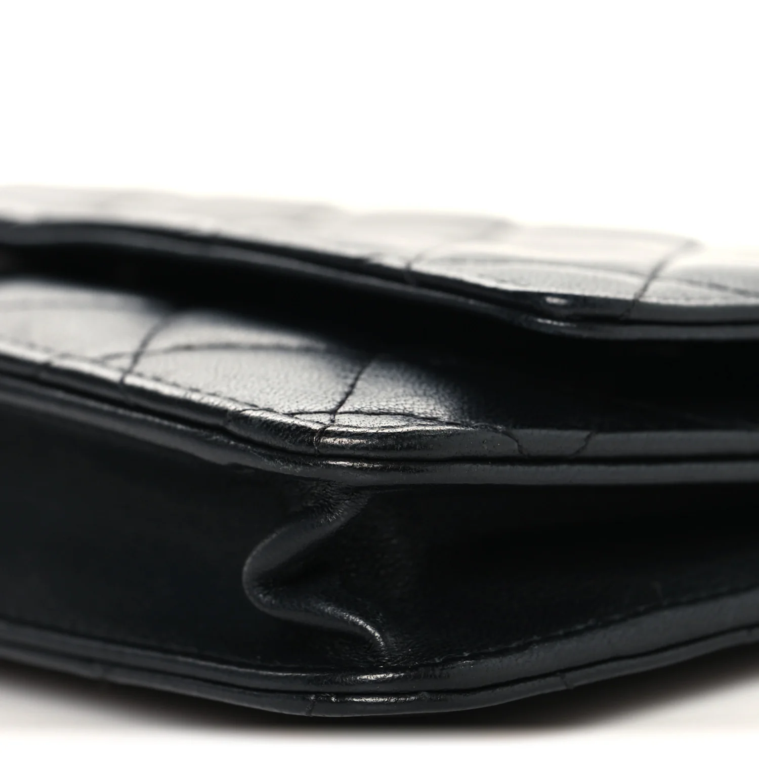Lambskin Quilted Wallet On Chain WOC Black - Image 11