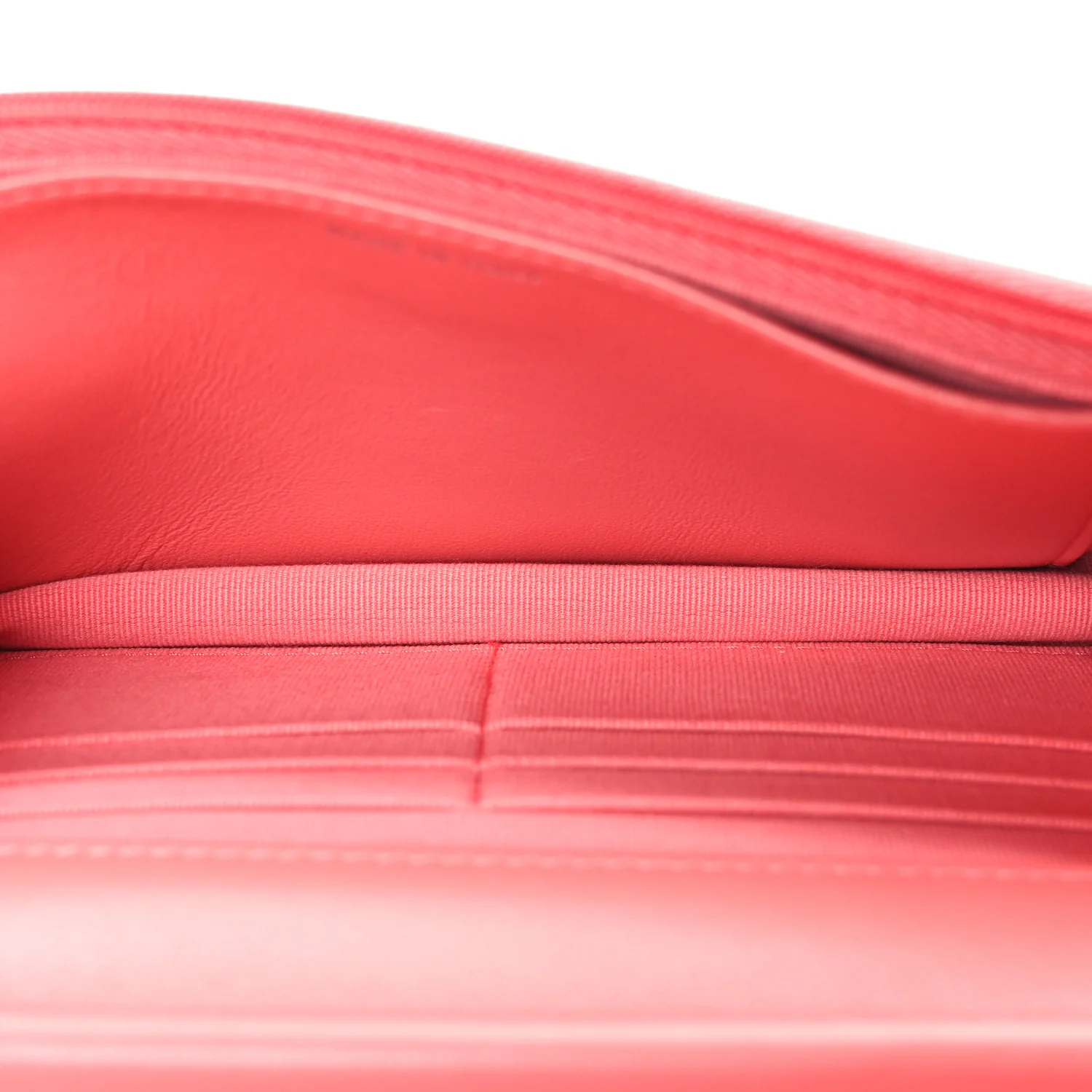 Lambskin Quilted Wallet On Chain WOC Pink - Image 5