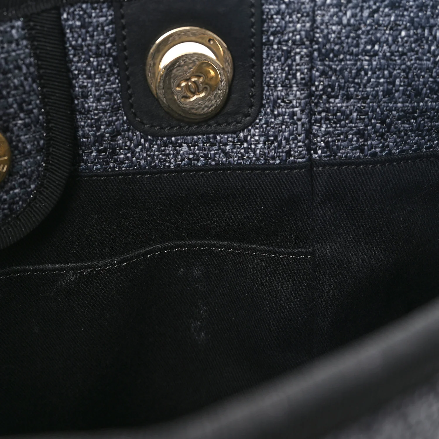 Lurex Boucle Mini Deauville Tote Black - Image 11