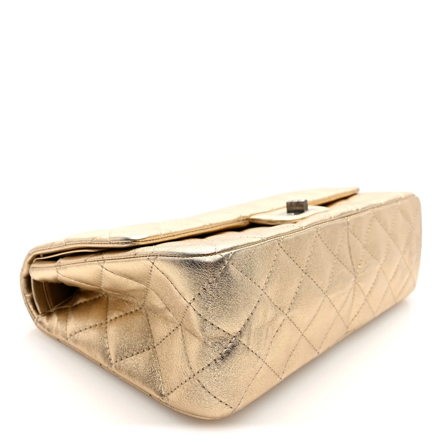 Metallic Aged Calfskin Quilted 2.55 Reissue 227 Flap Pale Gold - Image 4