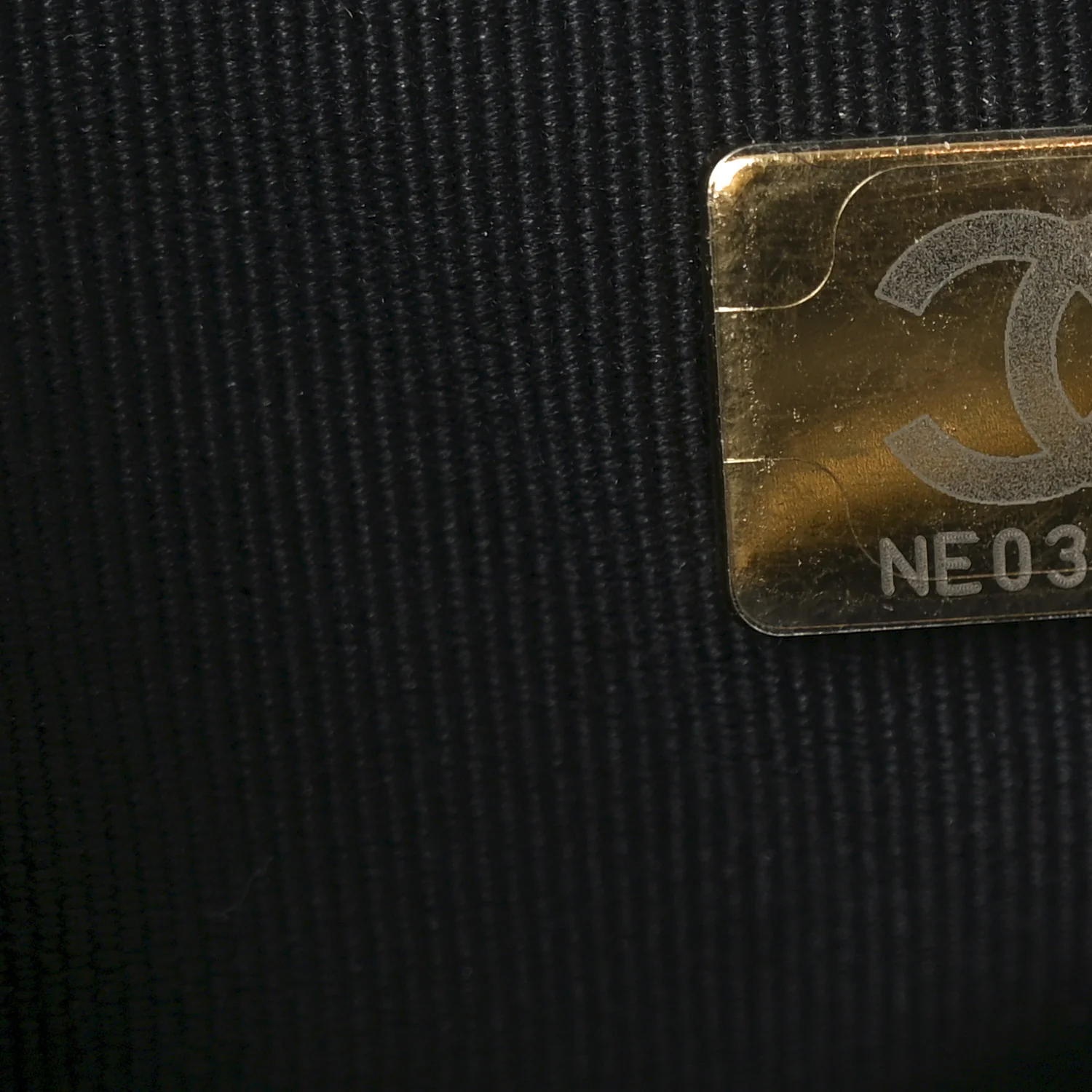 Metallic Calfskin Pearl Quilted CC Belt Bag Ruthenium - Image 7