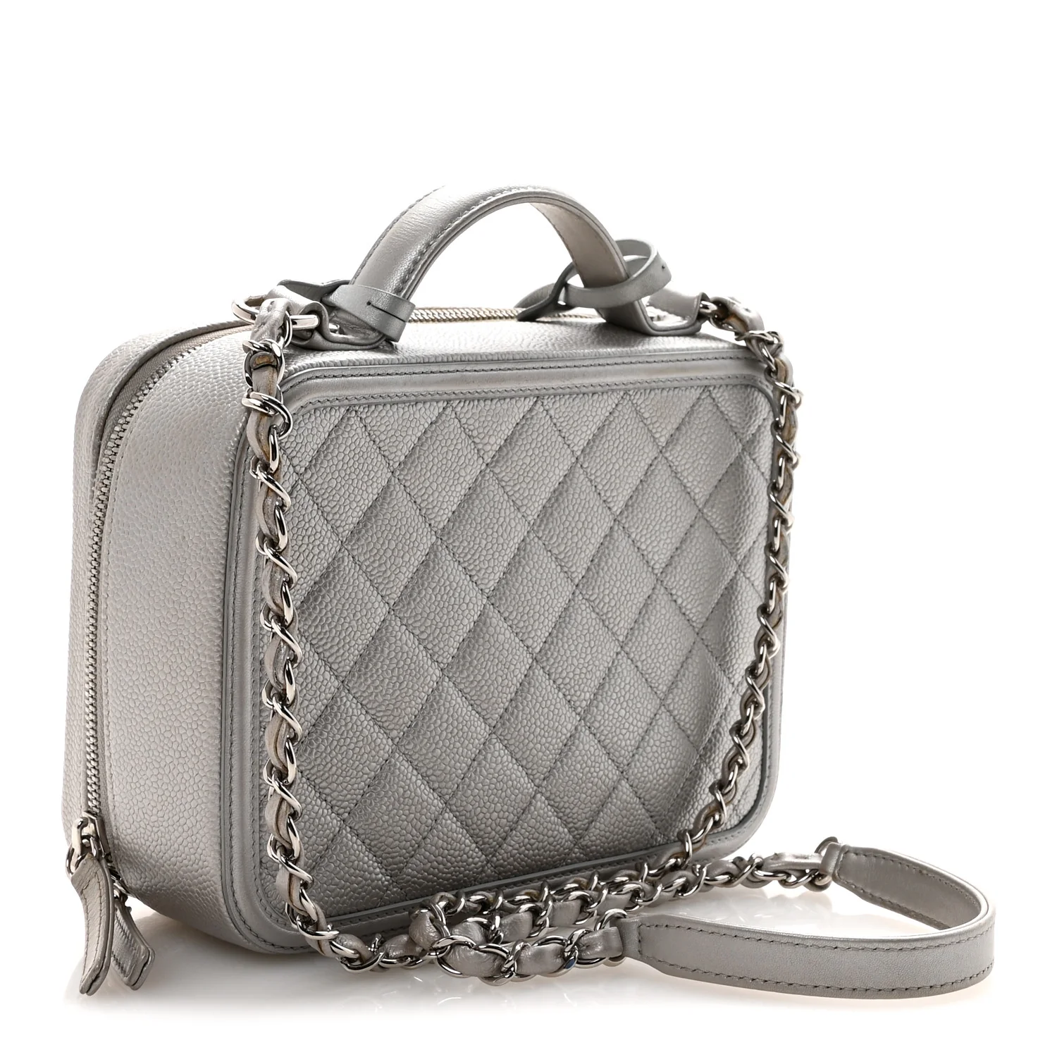 Metallic Caviar Quilted Medium CC Filigree Vanity Case Silver - Image 3