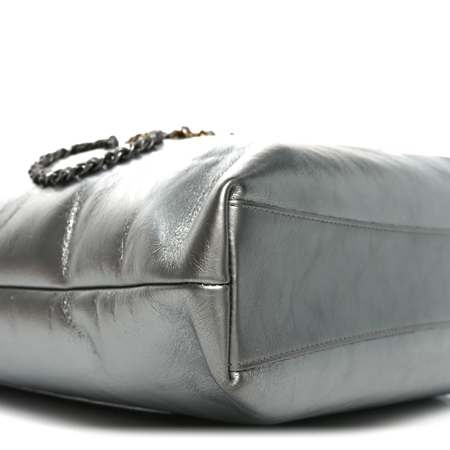 Metallic Crumpled Calfskin Chain 20s Signe Tote Silver - Image 9