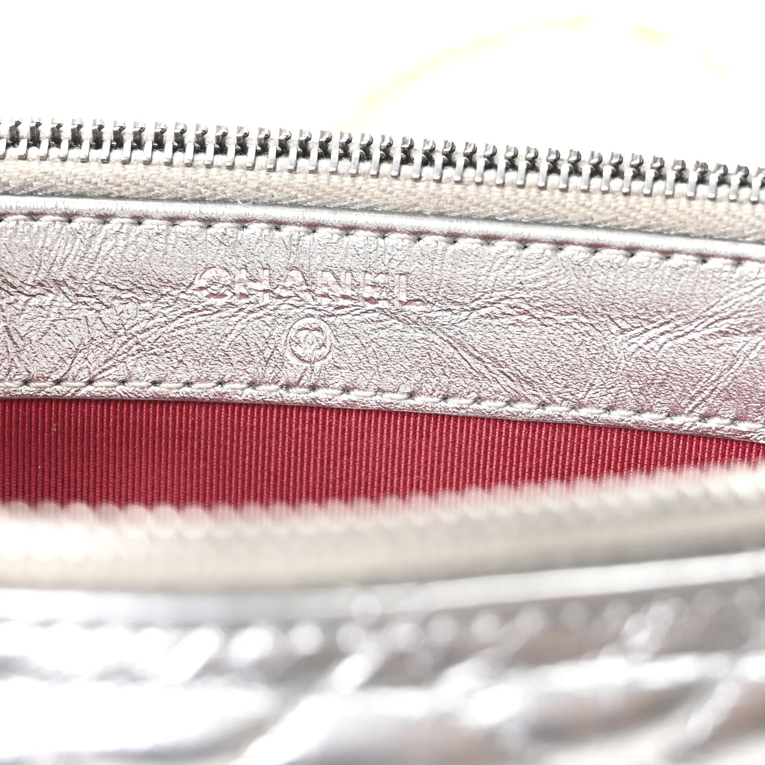 Metallic Lambskin Calfskin Quilted Small Gabrielle Clutch With Chain Silver - Image 7