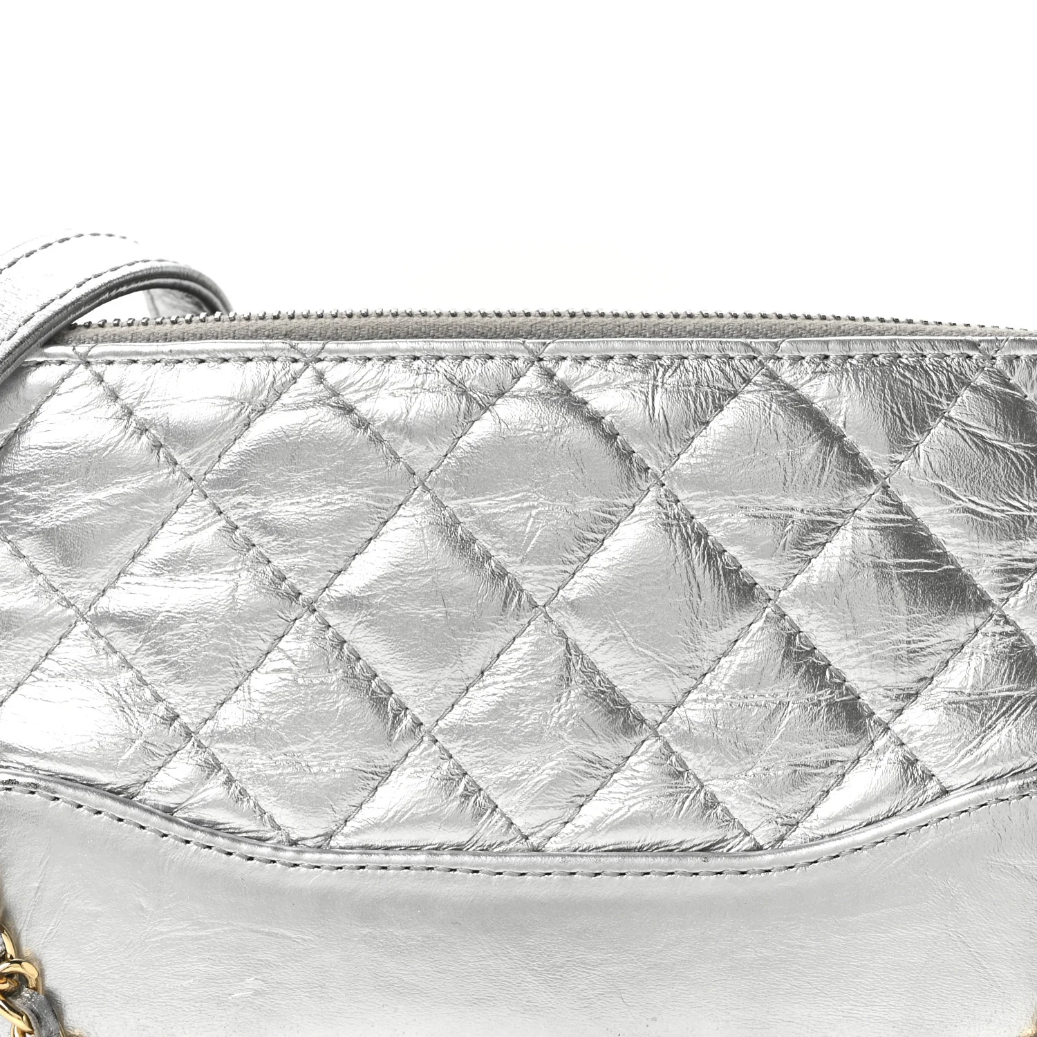 Metallic Lambskin Calfskin Quilted Small Gabrielle Clutch With Chain Silver - Image 9