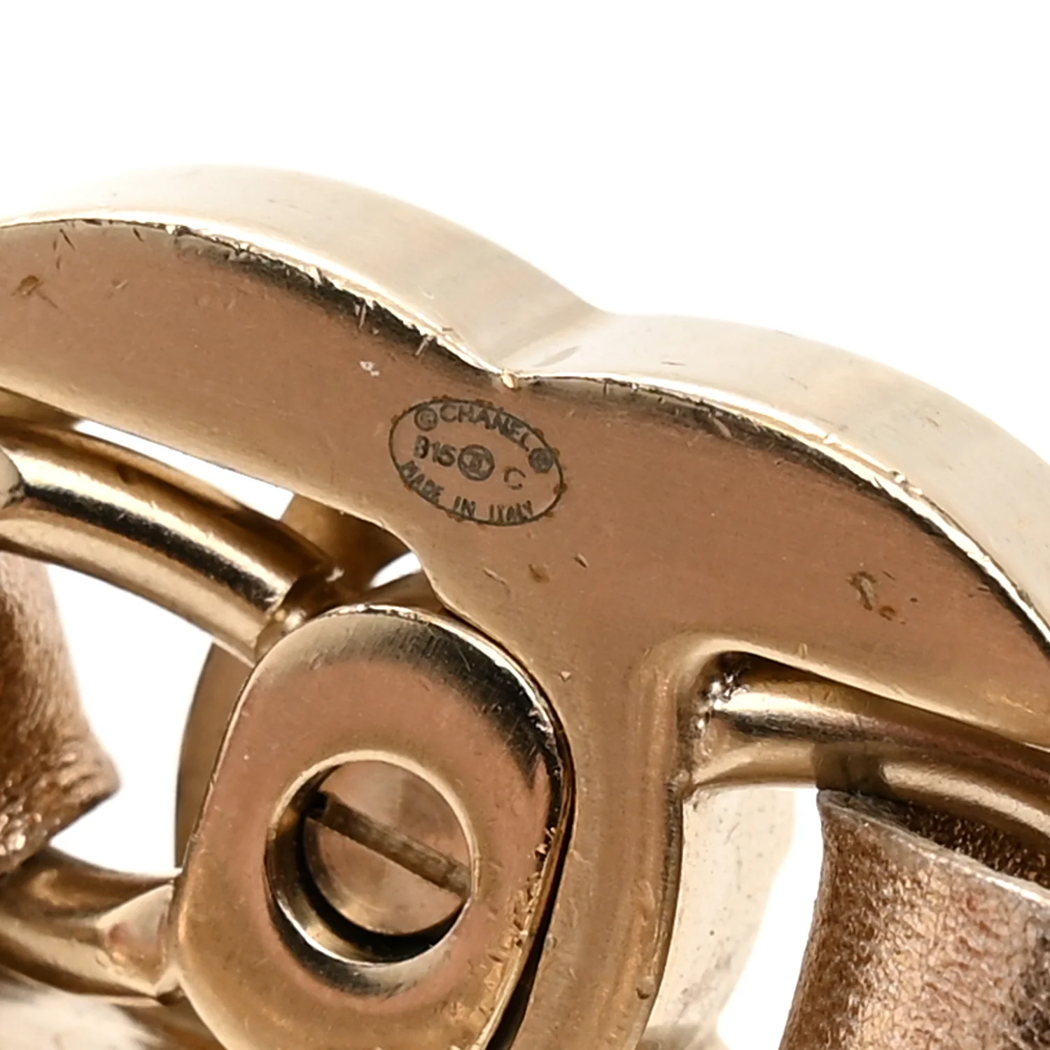 Metallic Lambskin CC Turnlock Chain Belt Gold - Image 4