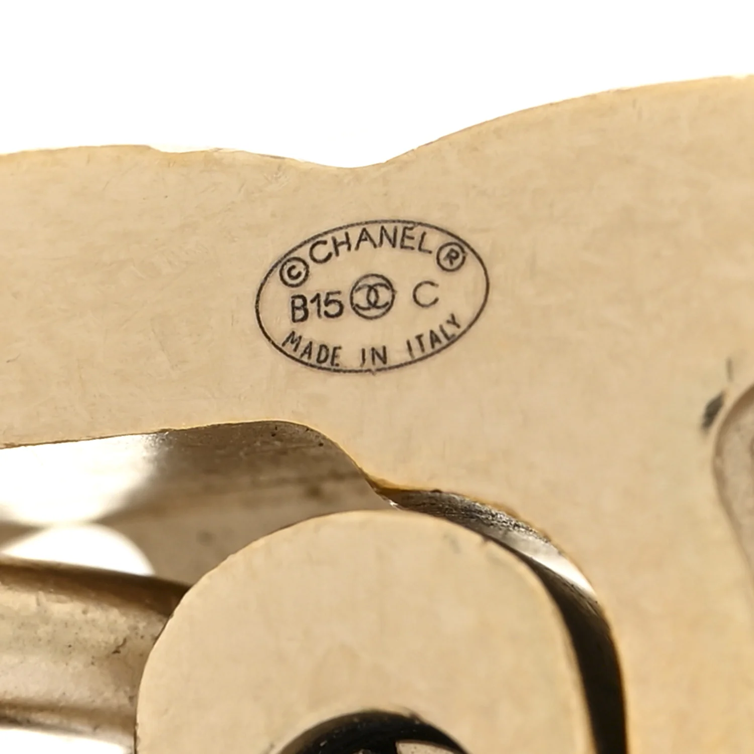 Metallic Lambskin CC Turnlock Necklace Gold - Image 4