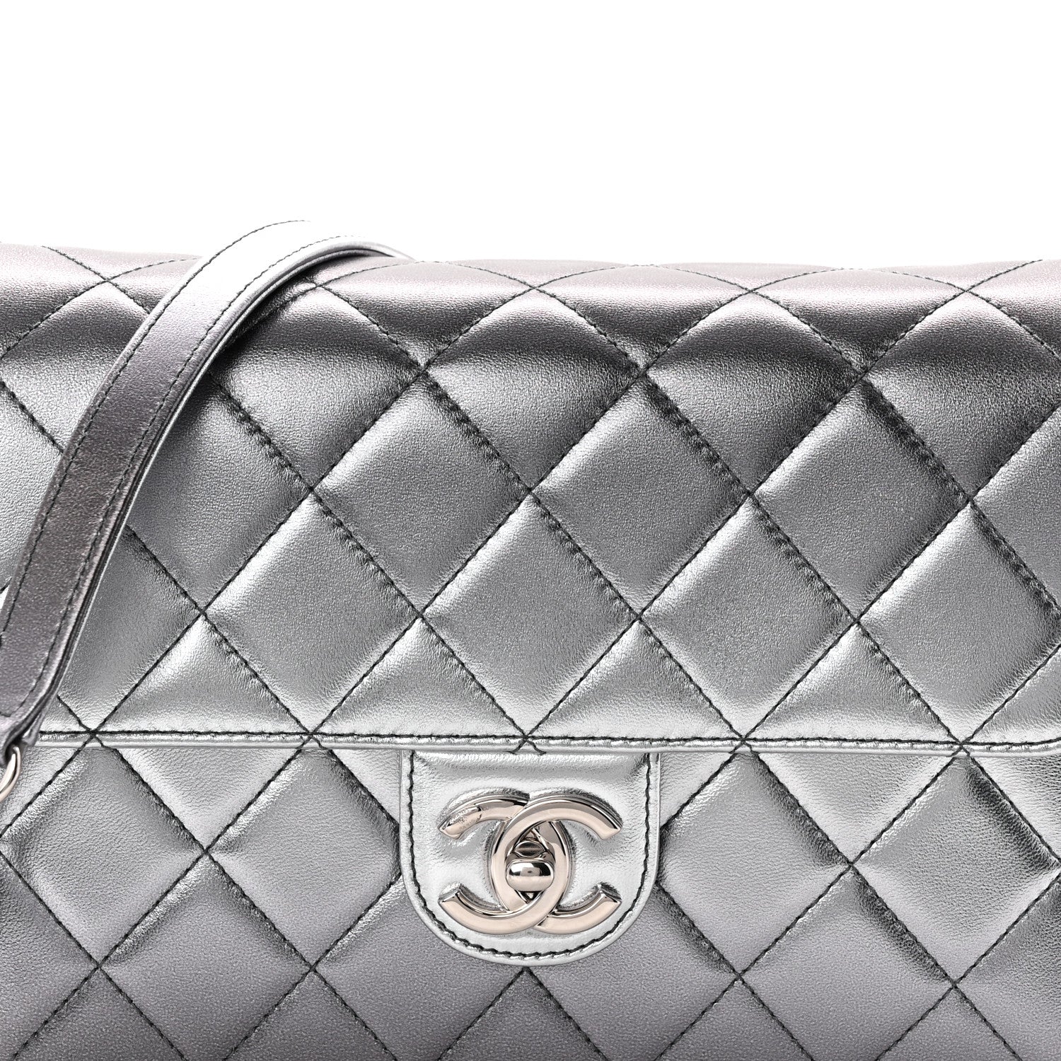 Metallic Lambskin Large Like A Wallet Flap Silver - Image 8
