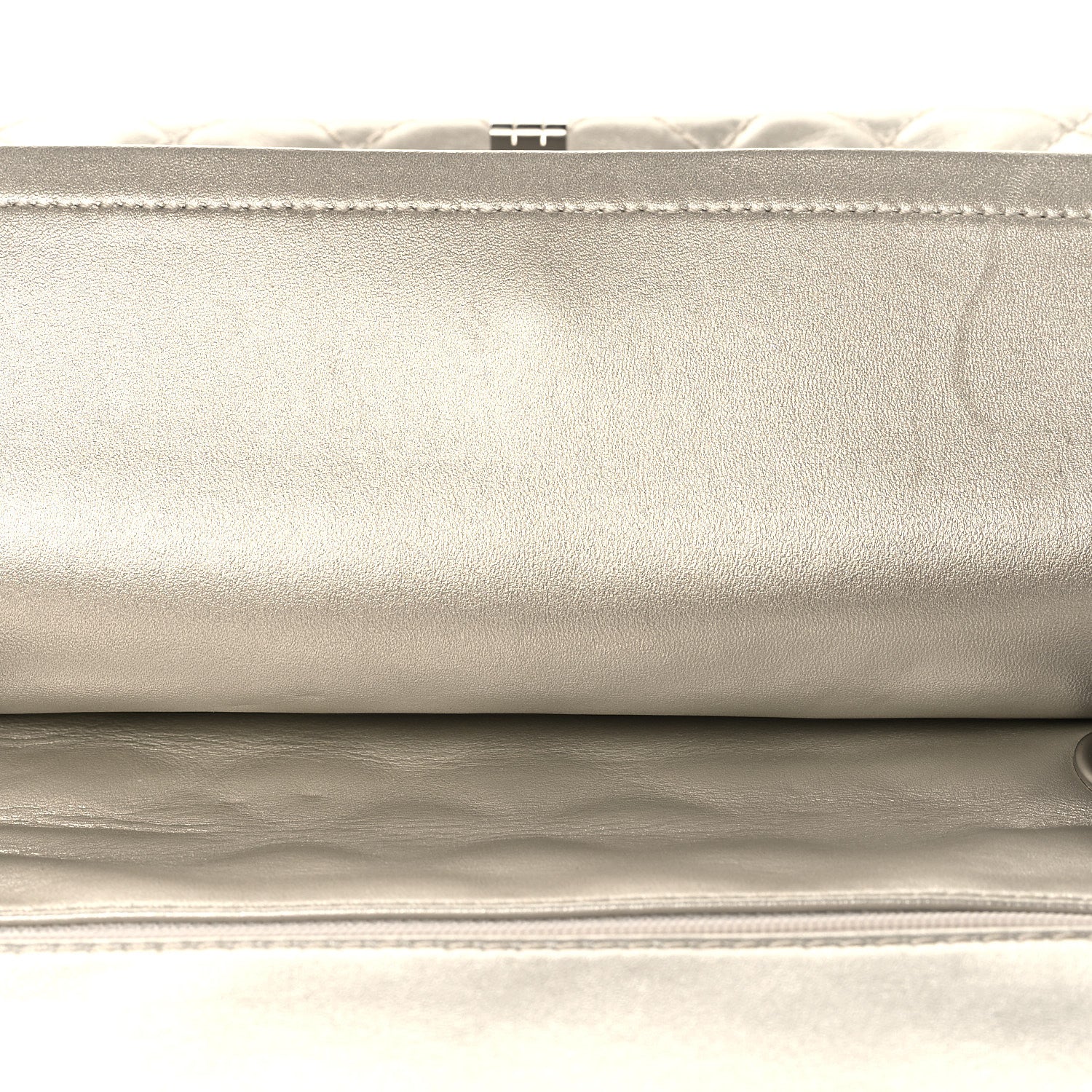Metallic Lambskin Quilted 2.55 Reissue 225 Flap Silver - Image 11