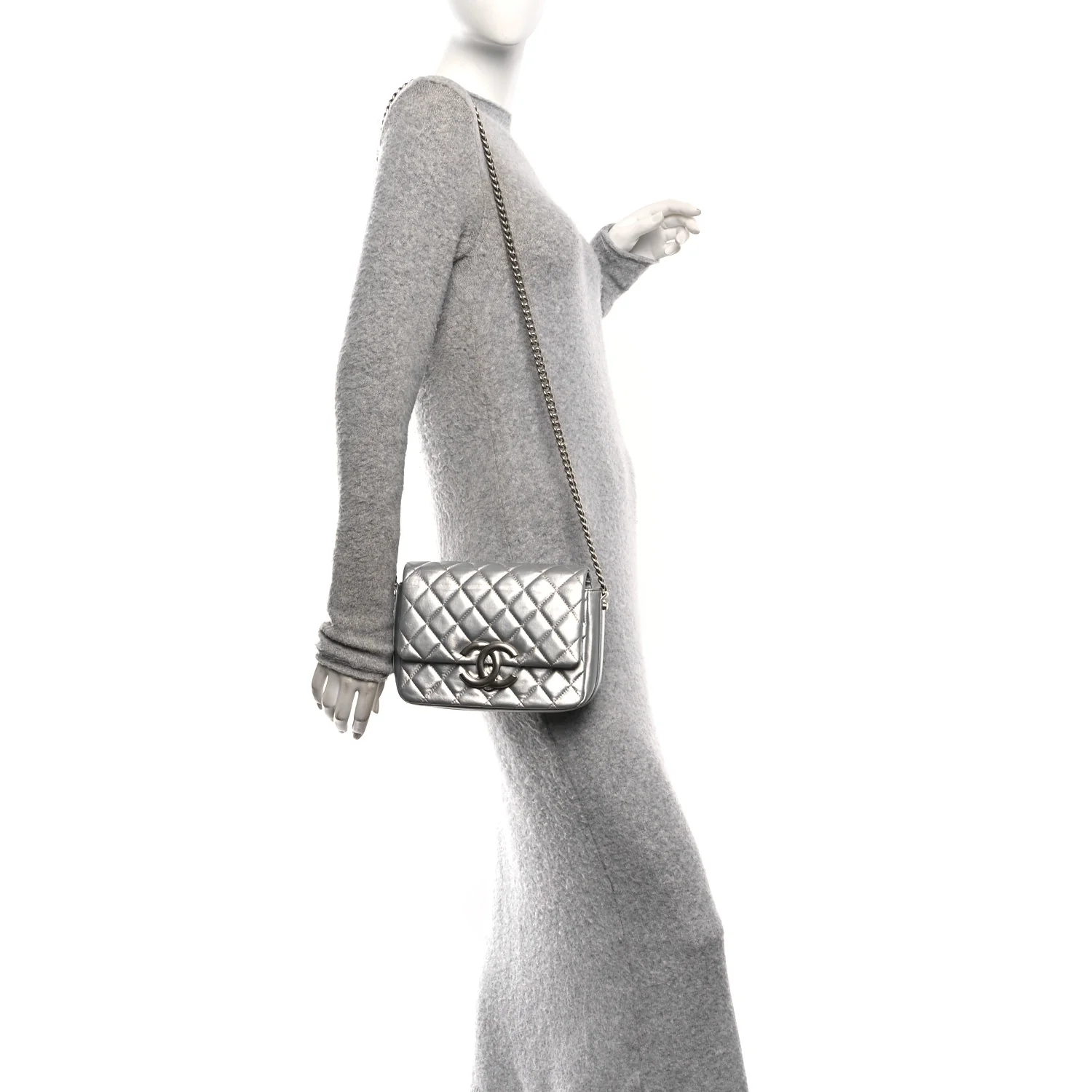 Metallic Lambskin Quilted Mini Maxi CC Flap Argent - Image 2