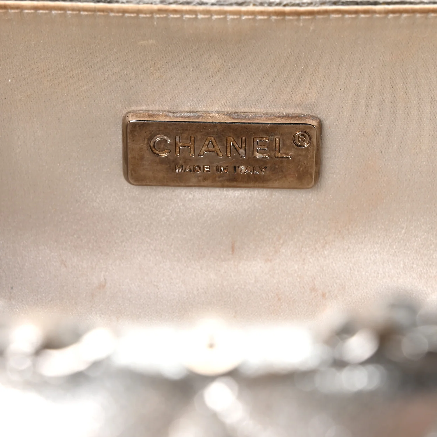 Metallic Lambskin Small Chain Around Clutch Silver - Image 6