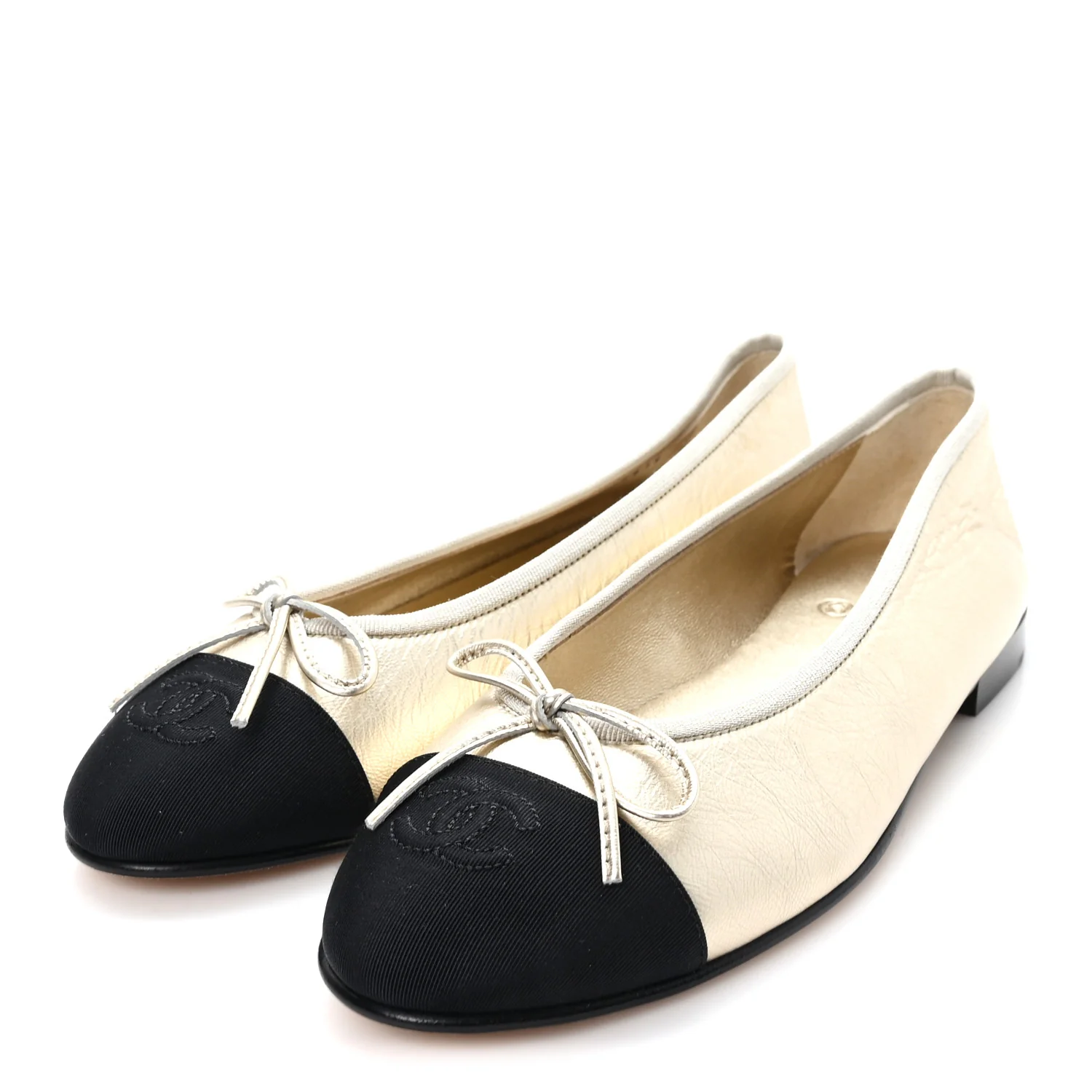 Metallic Laminated Lambskin Grosgrain CC Cap Toe Ballerina Flats 39 Light Gold Black - Image 4