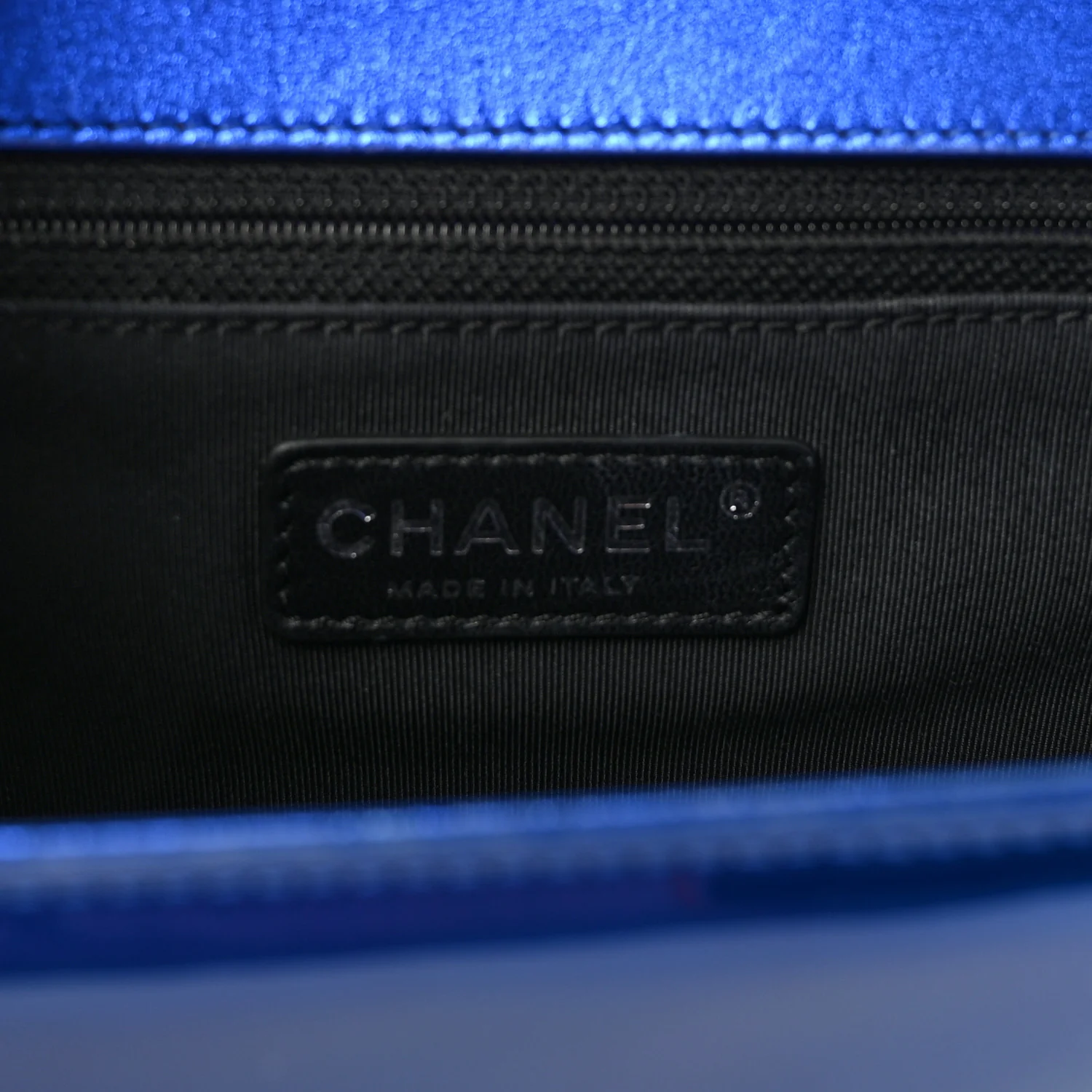 Metallic Patent Quilted New Medium Boy Flap Blue - Image 6