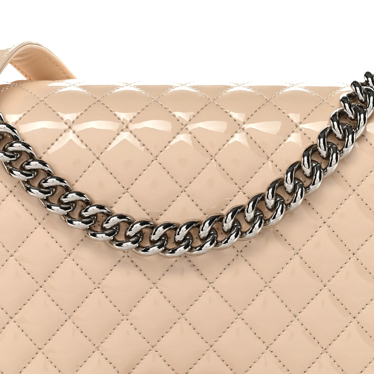 Patent Calfskin Quilted New Medium Plexiglass Boy Flap Beige - Image 8