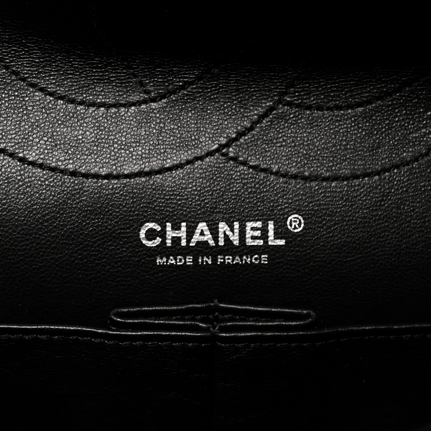 Patent Quilted 2.55 Reissue 227 Flap Prune - Image 6