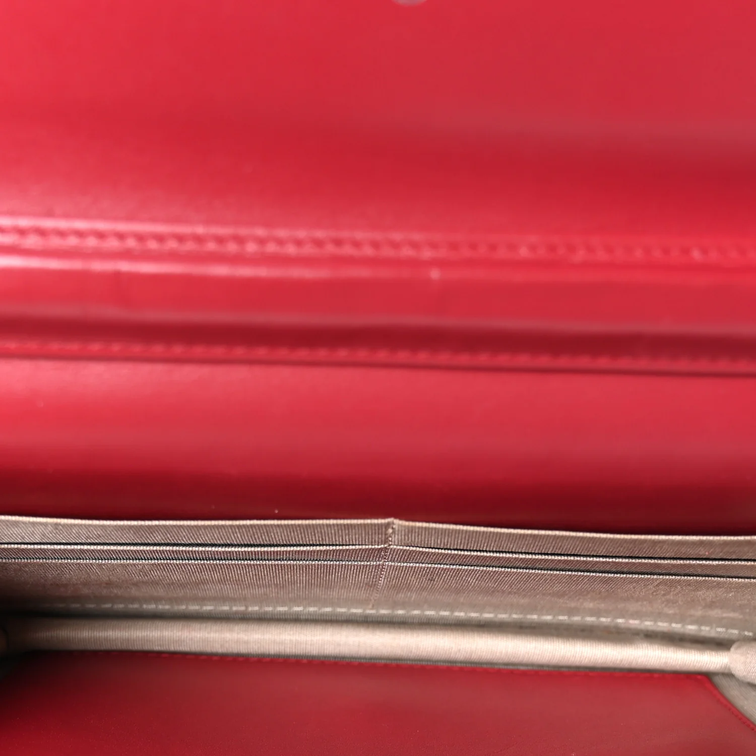 Patent Quilted Brilliant Wallet On Chain WOC Red - Image 5