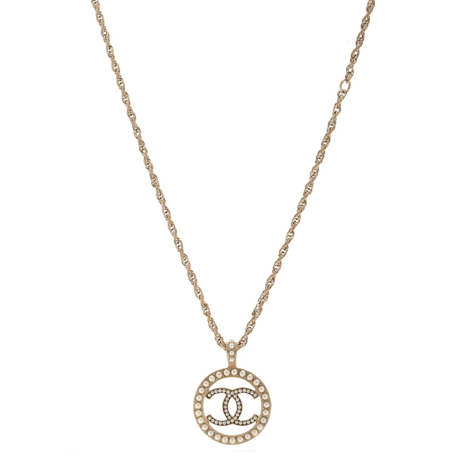 Pearl CC Round Pendant Necklace Gold