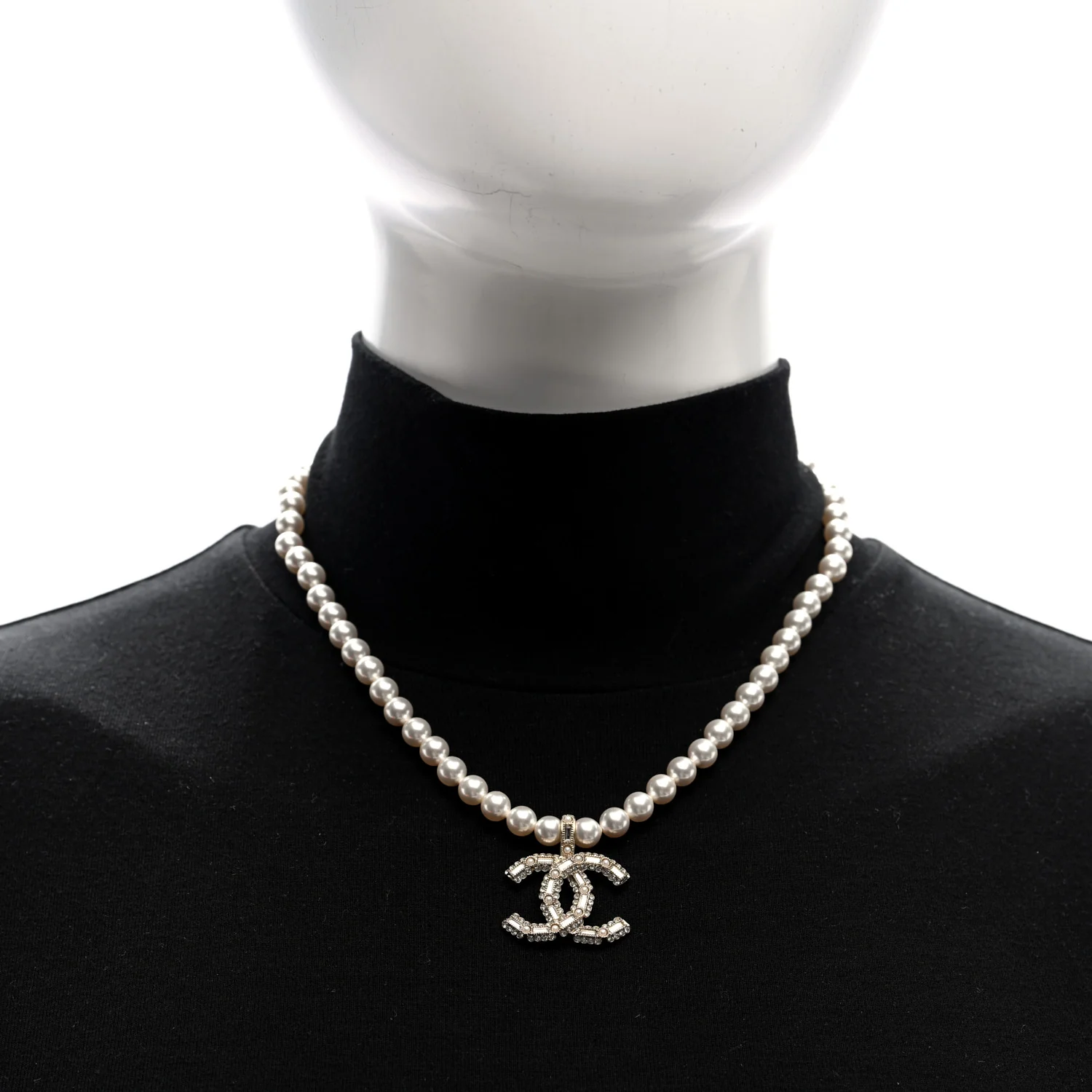 Pearl Crystal Baguette CC Short Necklace Gold - Image 2