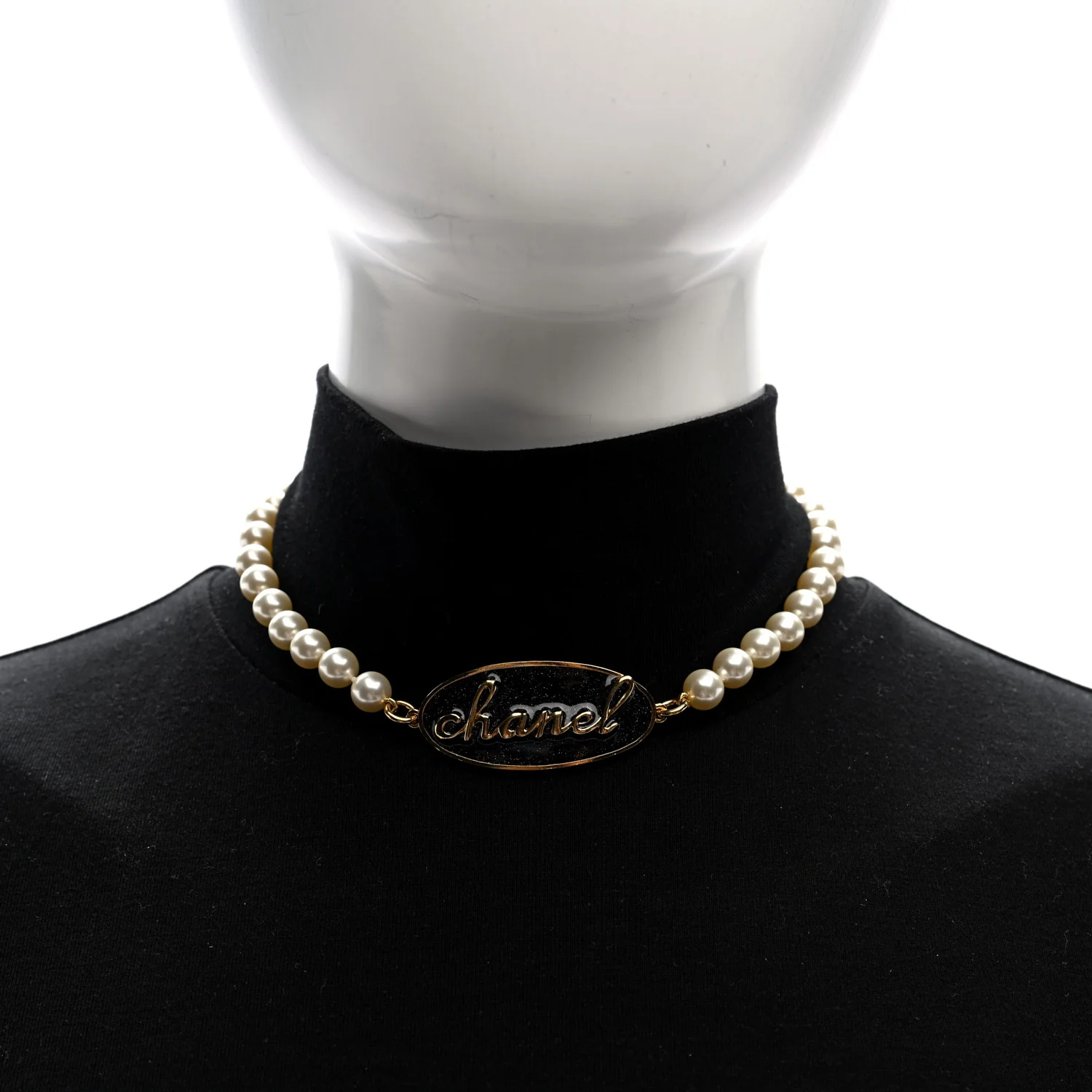 Pearl Metal Resin Logo Choker Gold Black Pearly White - Image 2