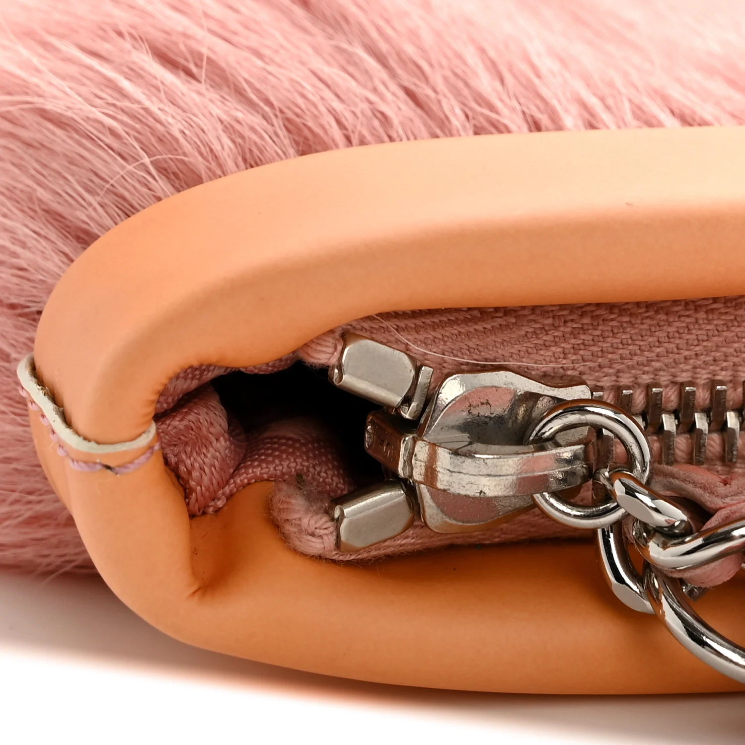 Rabbit Fur N°5 Pochette Pink Orange - Image 11