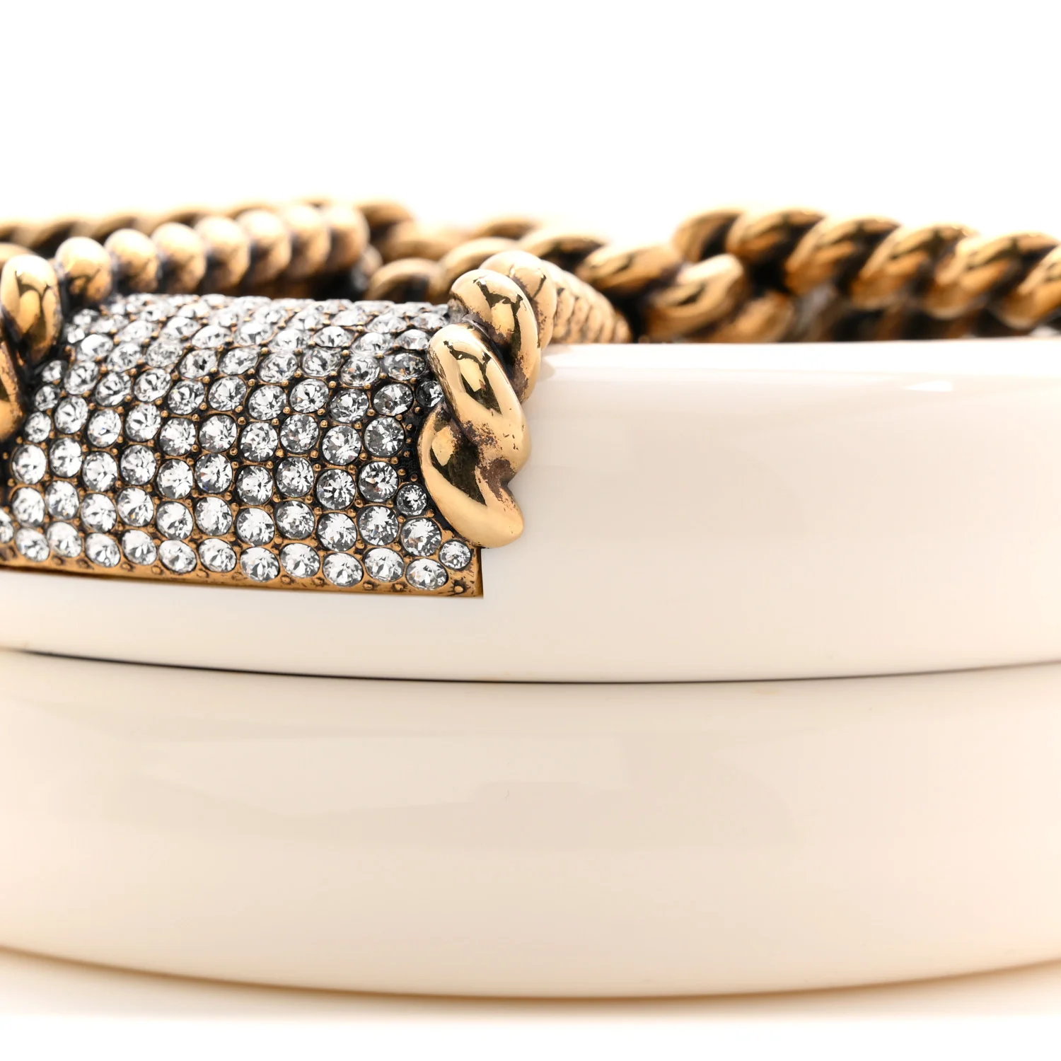 Resin Crystal Rescue Wheel Minaudière White - Image 10