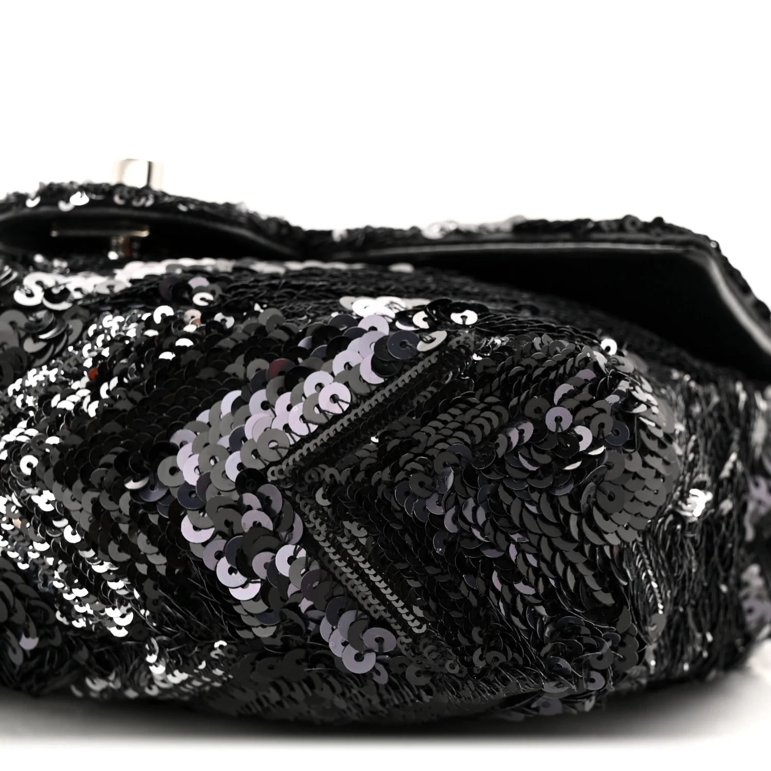 Sequins Chevron Mini Rectangular Flap Black - Image 10