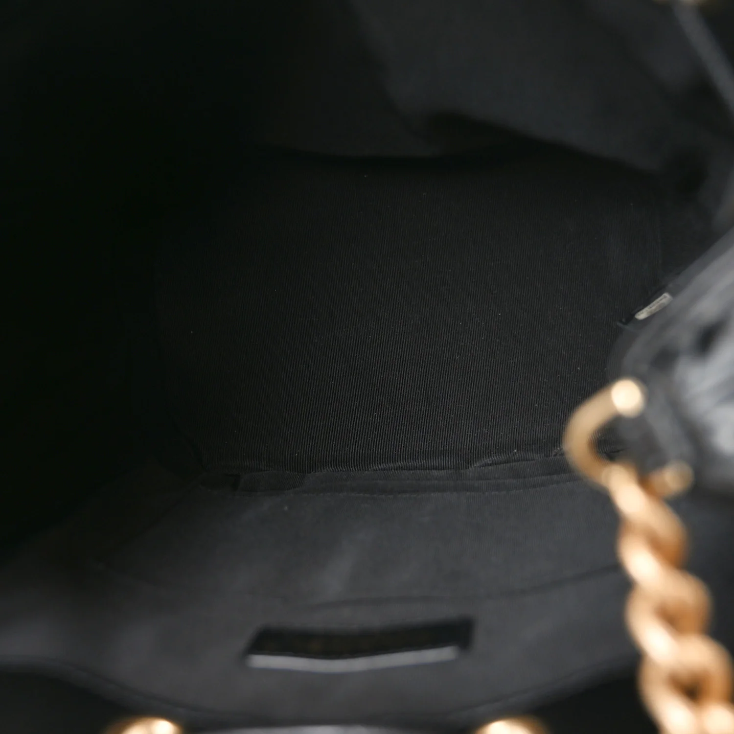 Sheepskin Chevron Quilted Drawstring Bag Black - Image 5