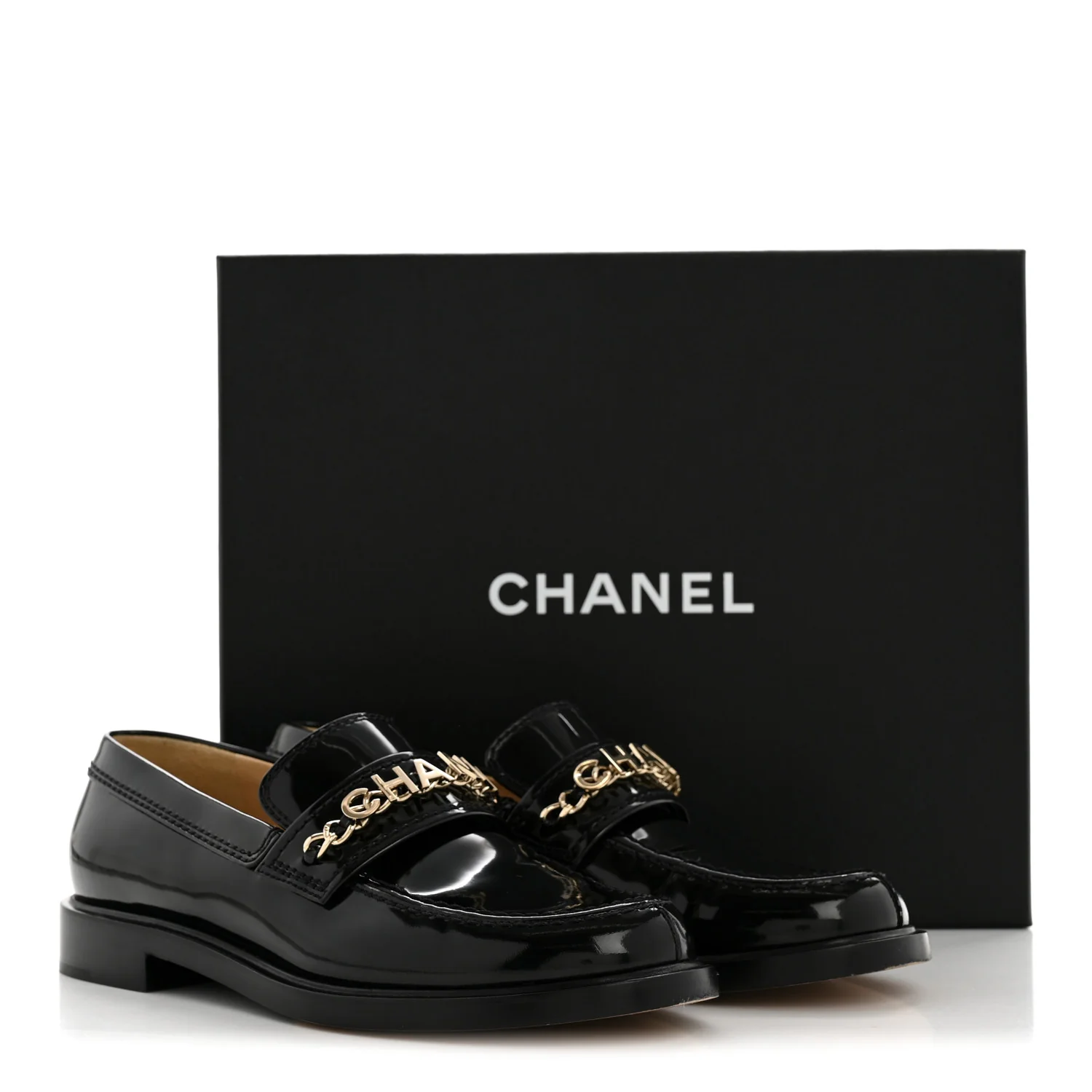 Shiny Calfskin Logo Loafers 38 Black - Image 11