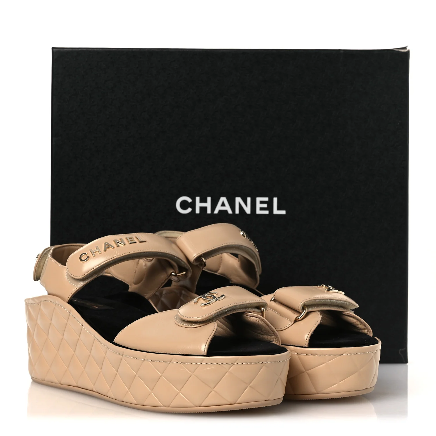 Shiny Calfskin Logo Platform Sandals 40 Beige - Image 14