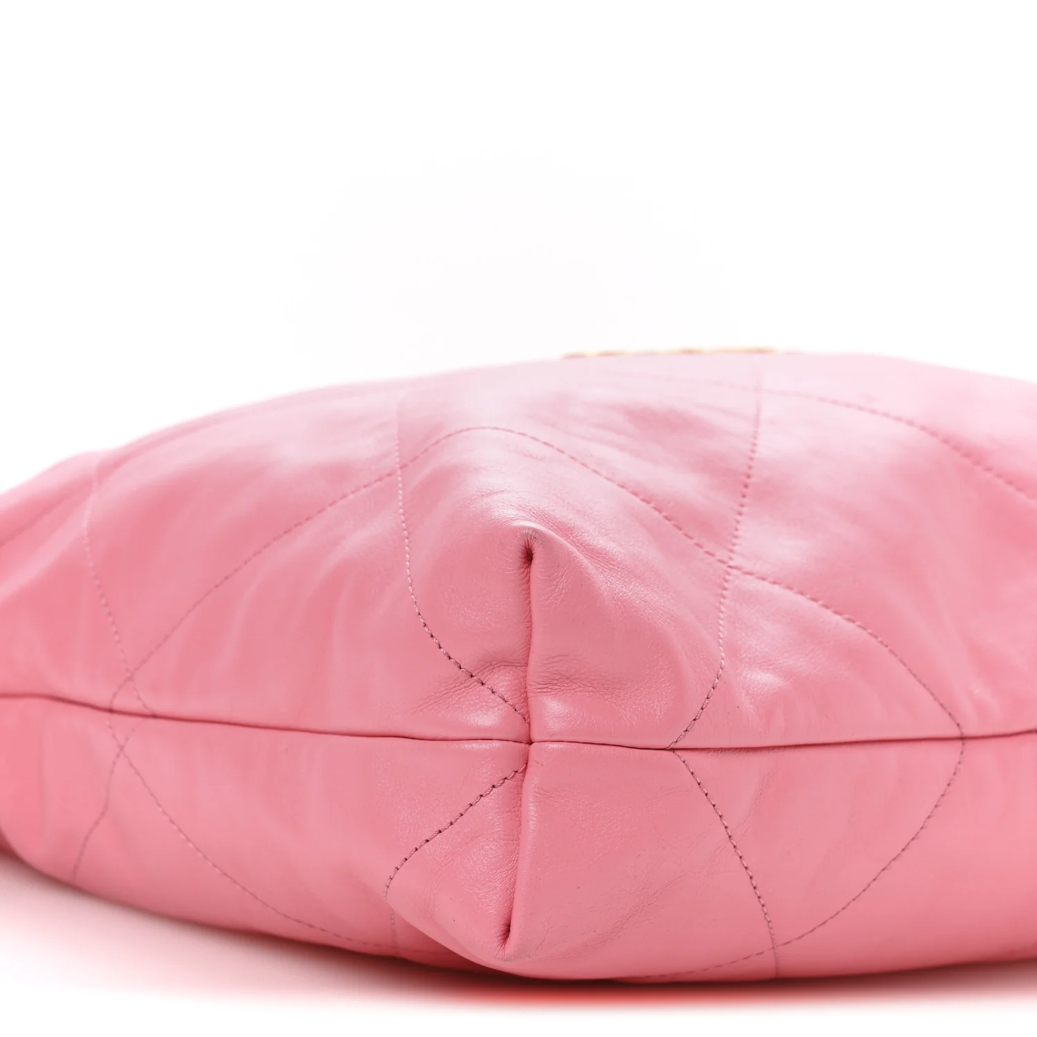 Shiny Calfskin Quilted Chanel 22 Drawstring Bag Pink - Image 10