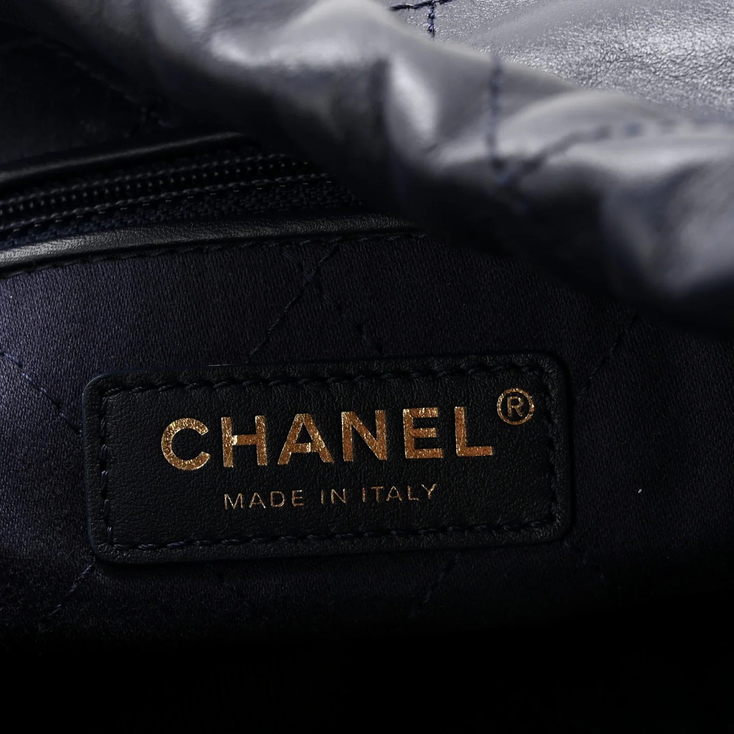 Shiny Calfskin Quilted Chanel 22 Navy Blue - Image 7