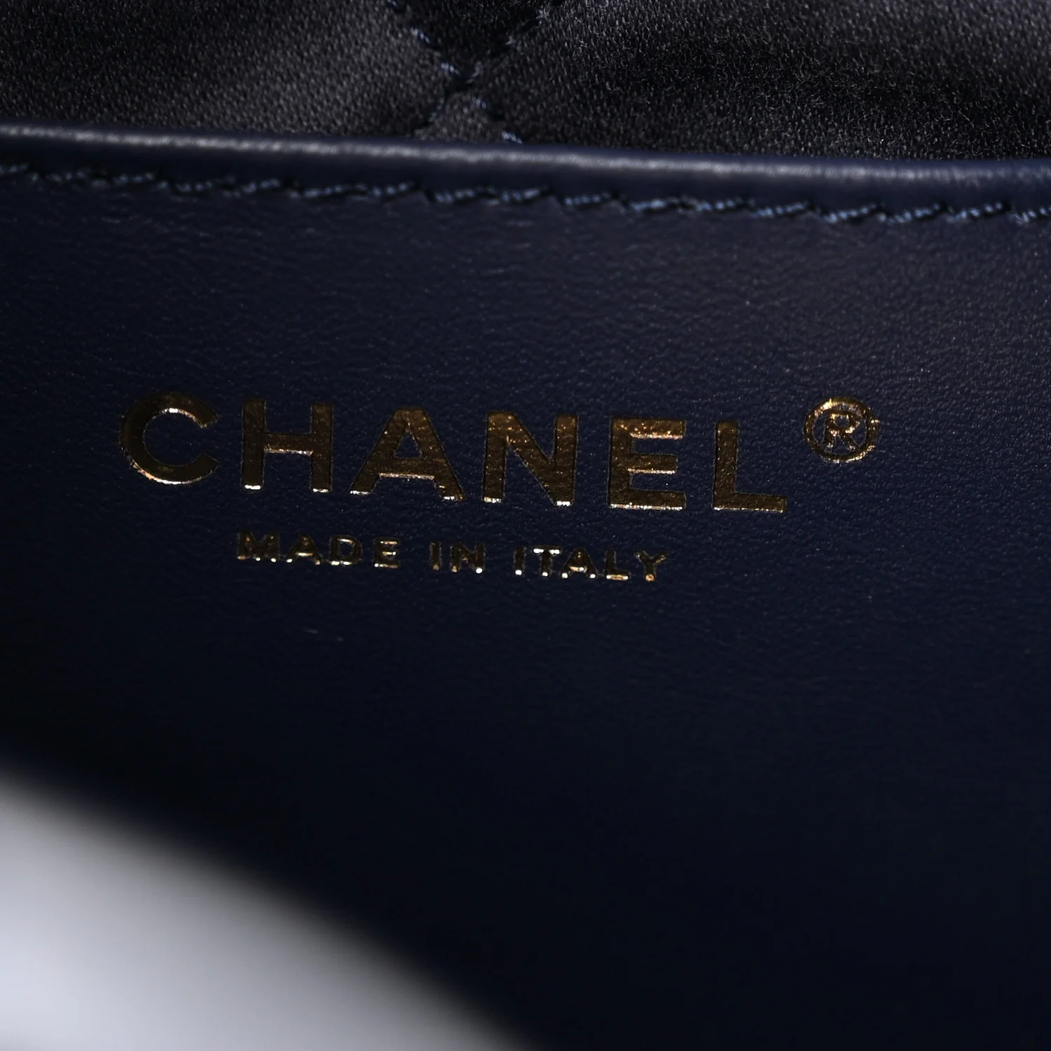 Shiny Calfskin Quilted Mini Chanel 22 Navy Blue - Image 12