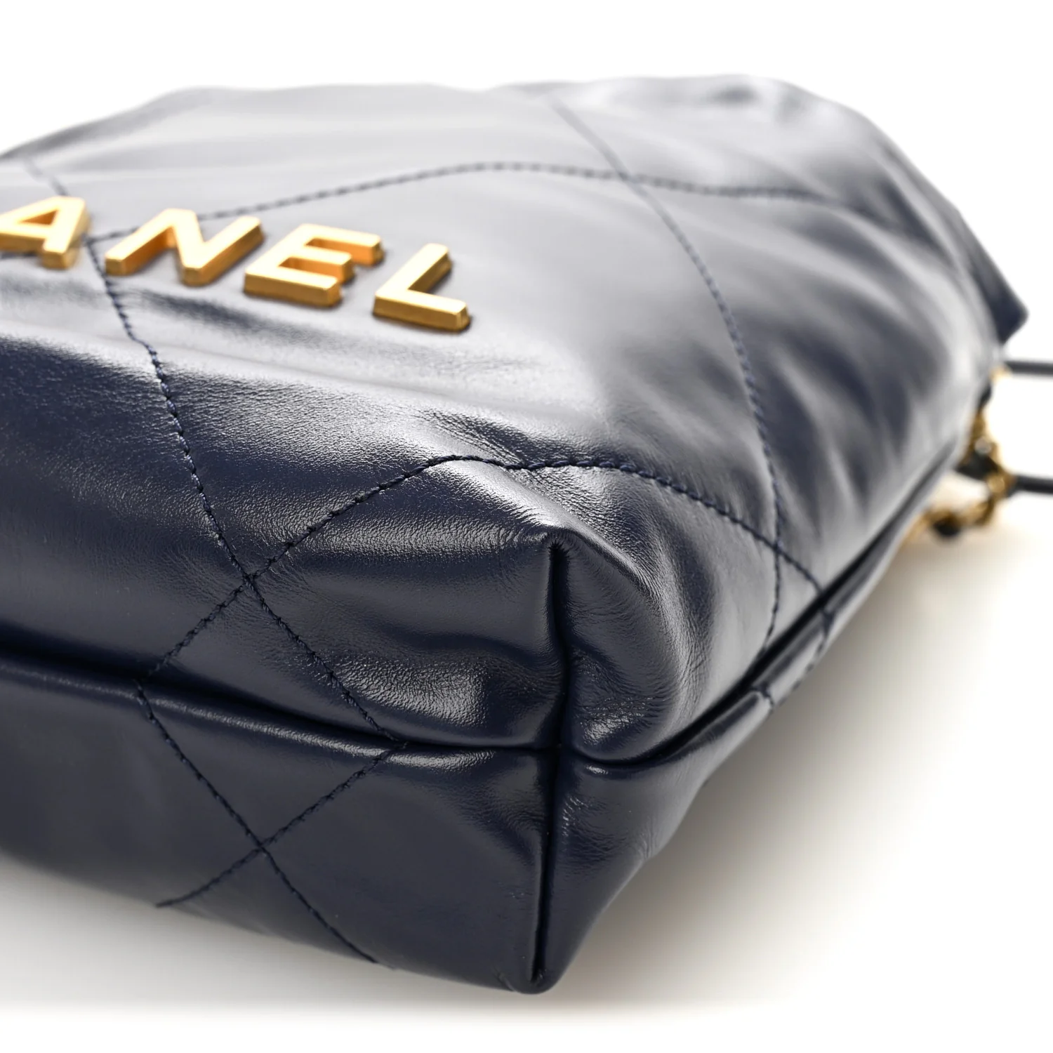 Shiny Calfskin Quilted Mini Chanel 22 Navy Blue - Image 21