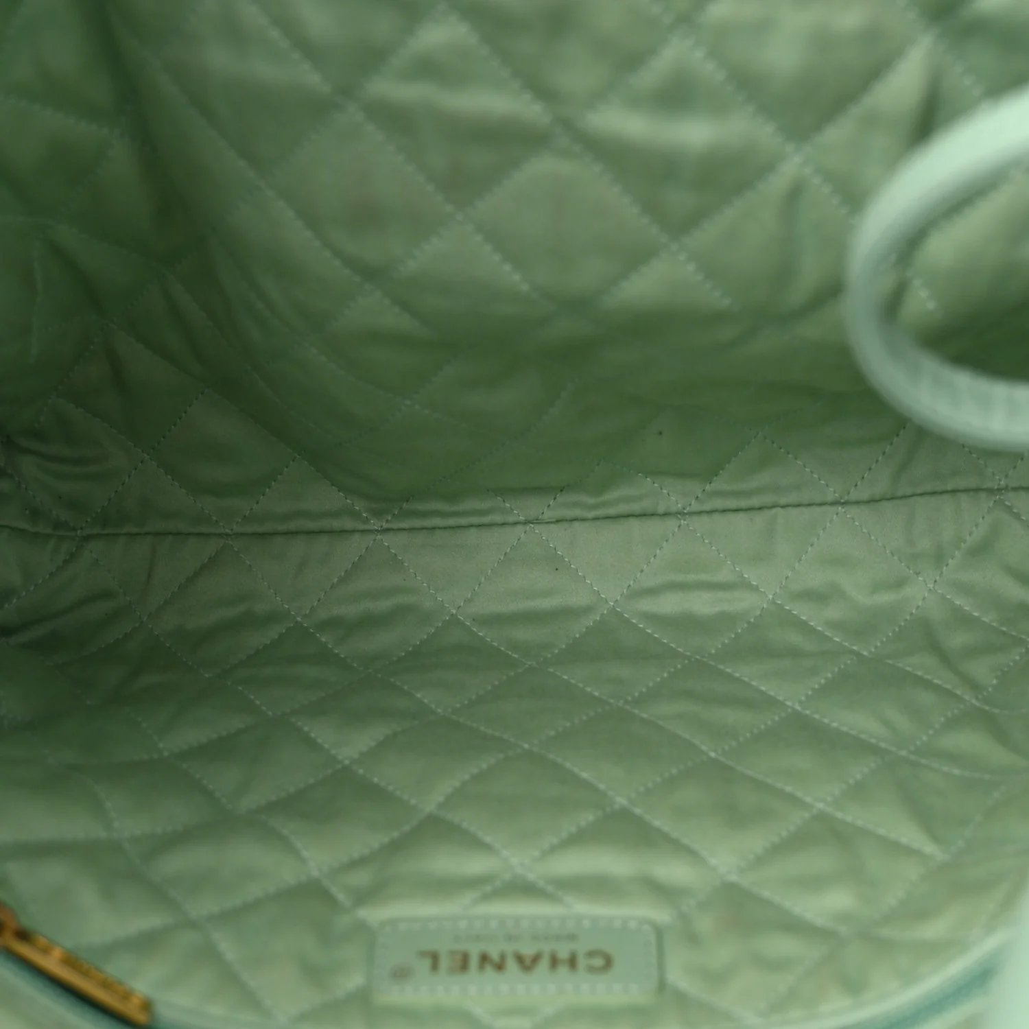 Shiny Calfskin Quilted Small Chanel 22 Light Green - Image 6