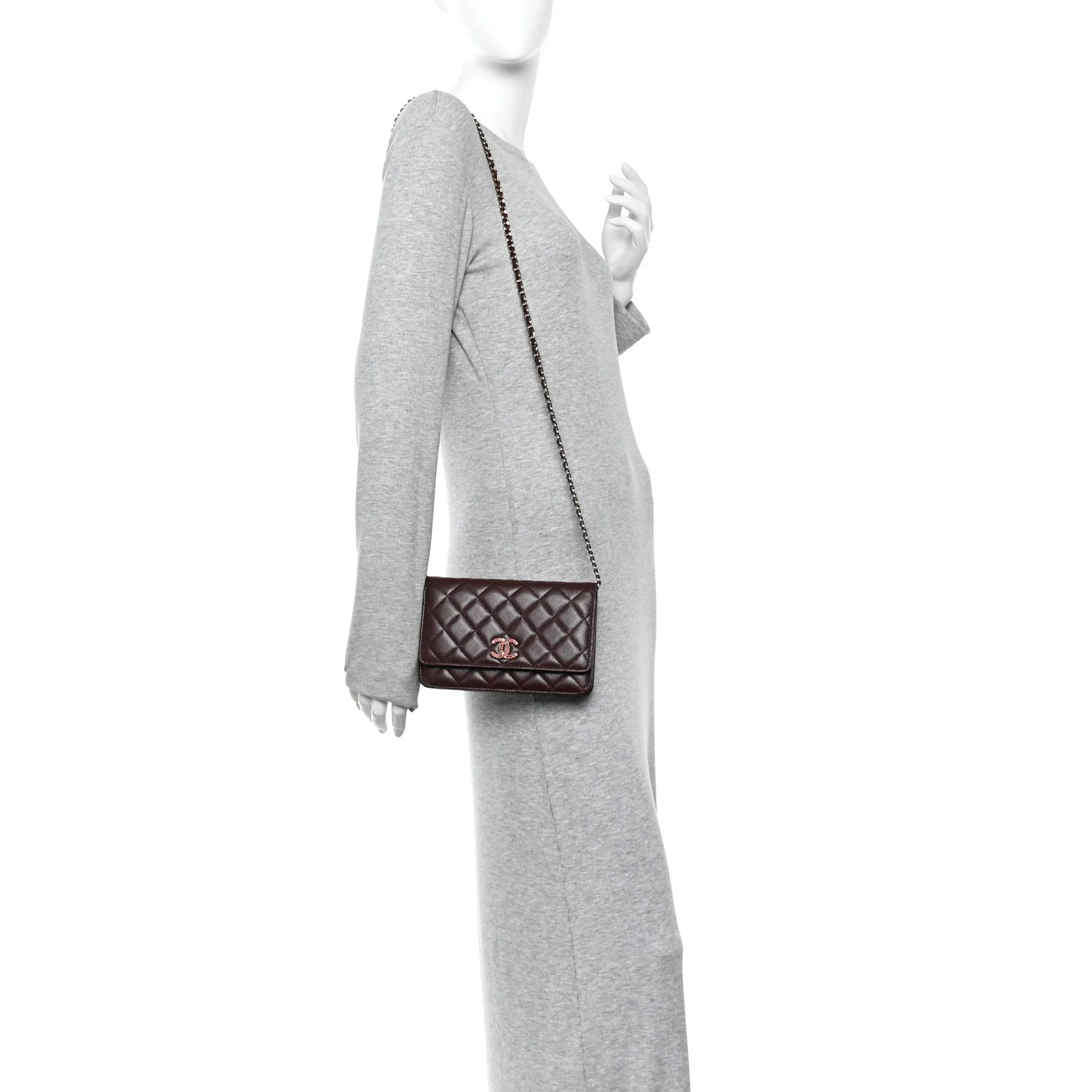 Shiny Caviar Quilted Strass Wallet On Chain WOC Bordeaux - Image 2